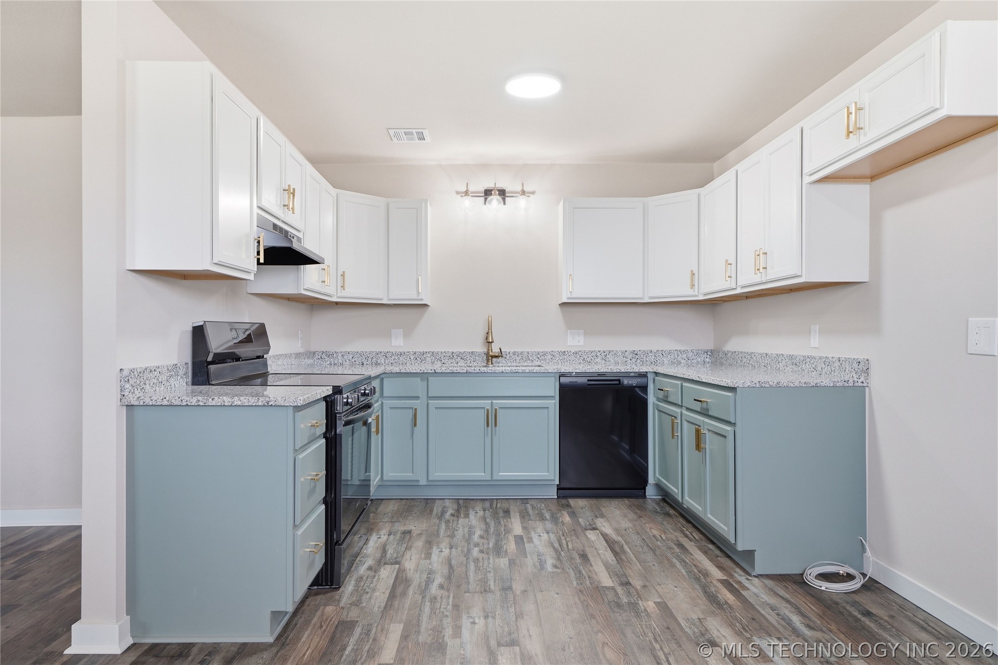102 W Ruth Street Property Photo 15