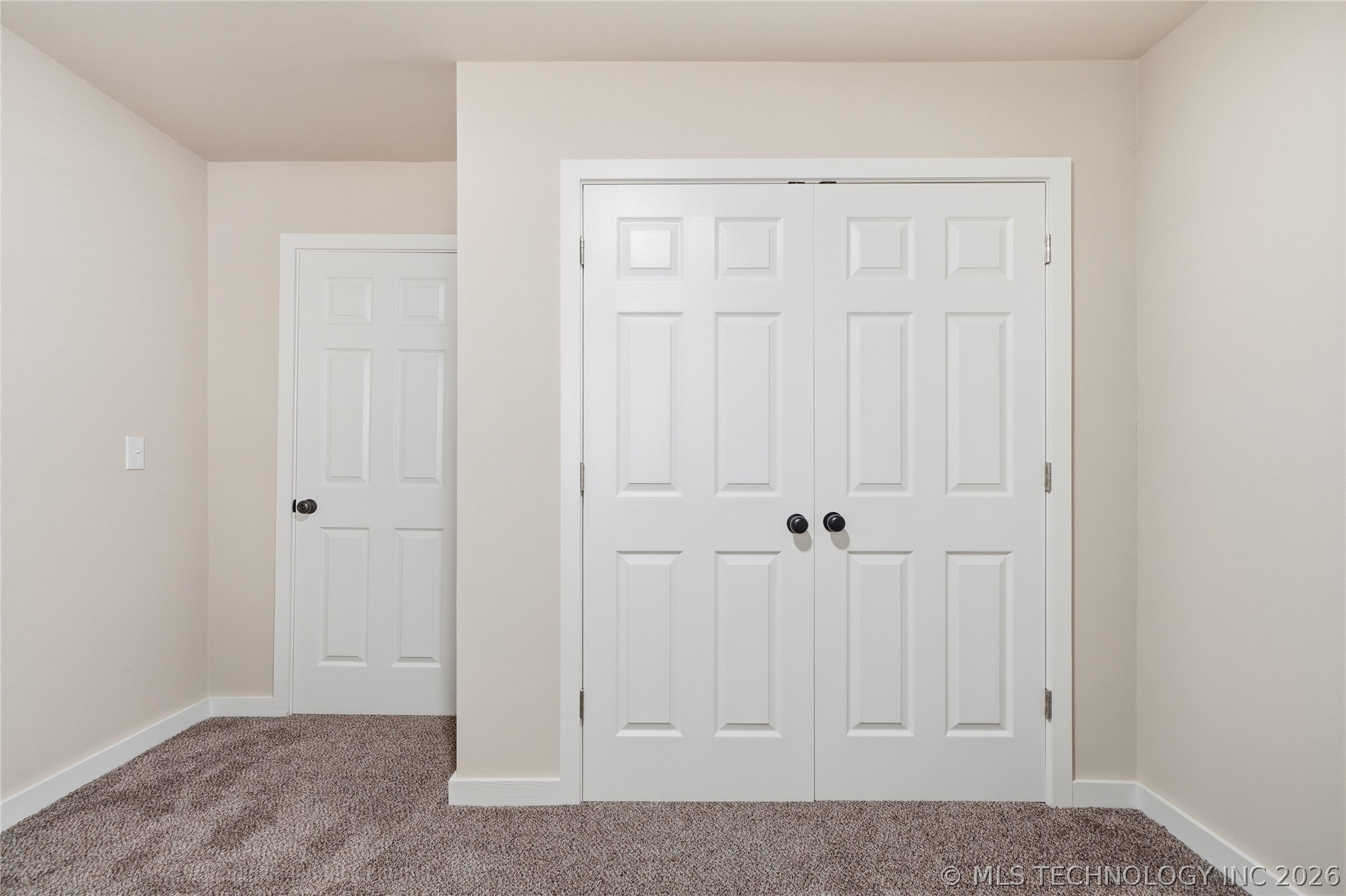 102 W Ruth Street Property Photo 34