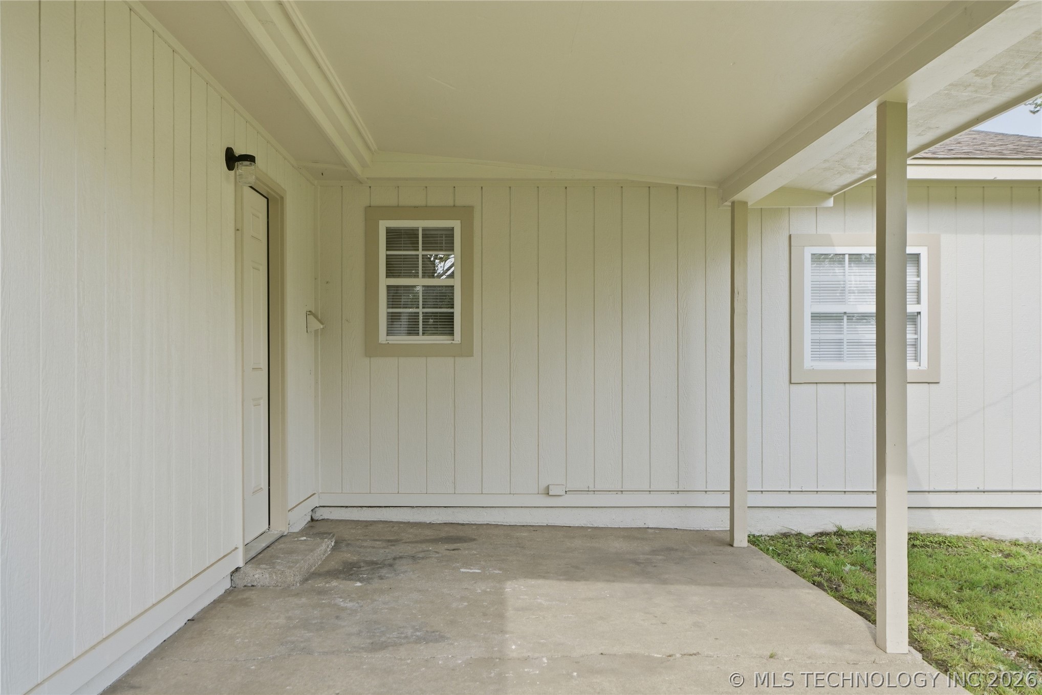 102 W Ruth Street Property Photo 37