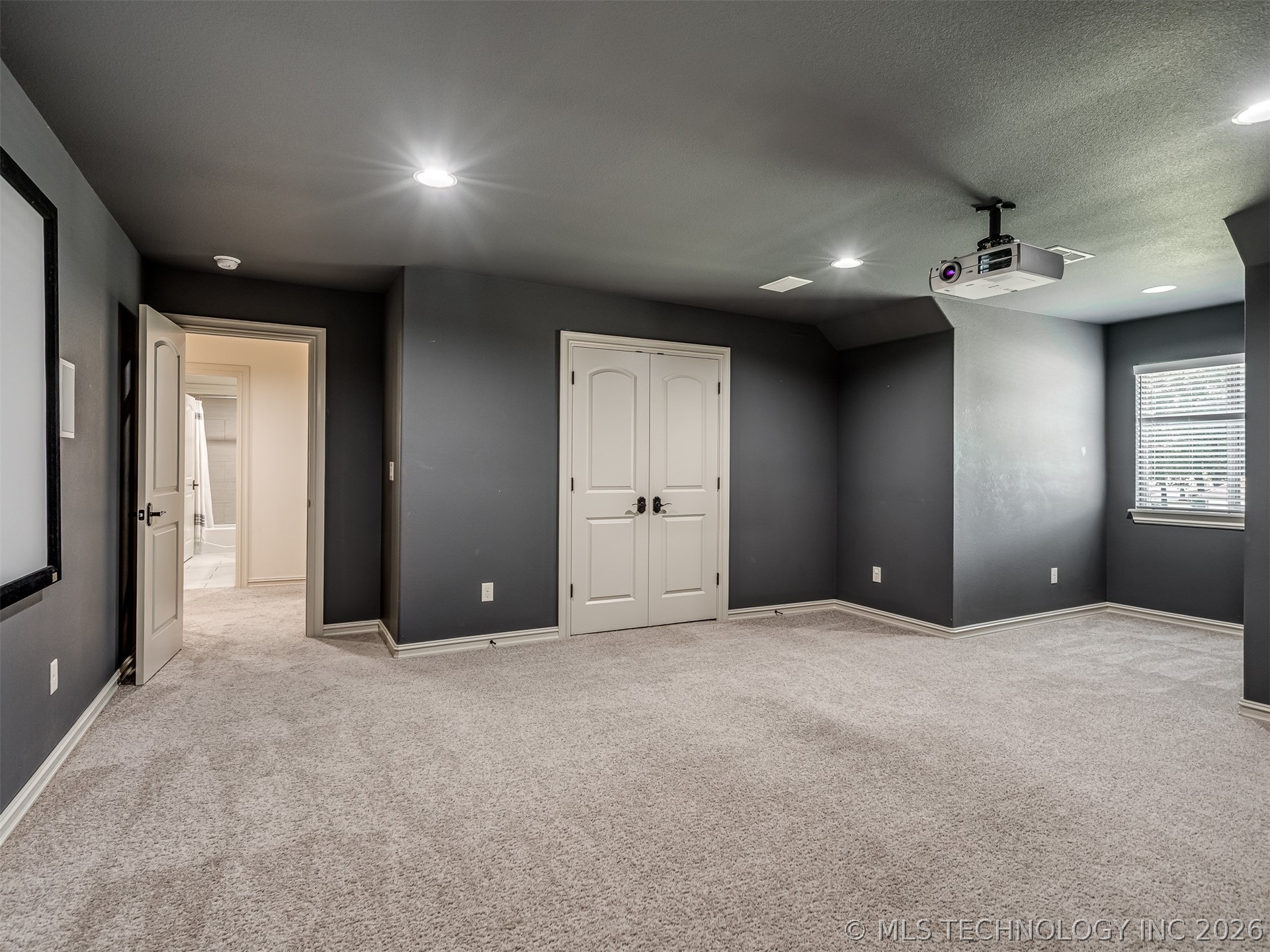 5902 E 110th Place Property Photo 60