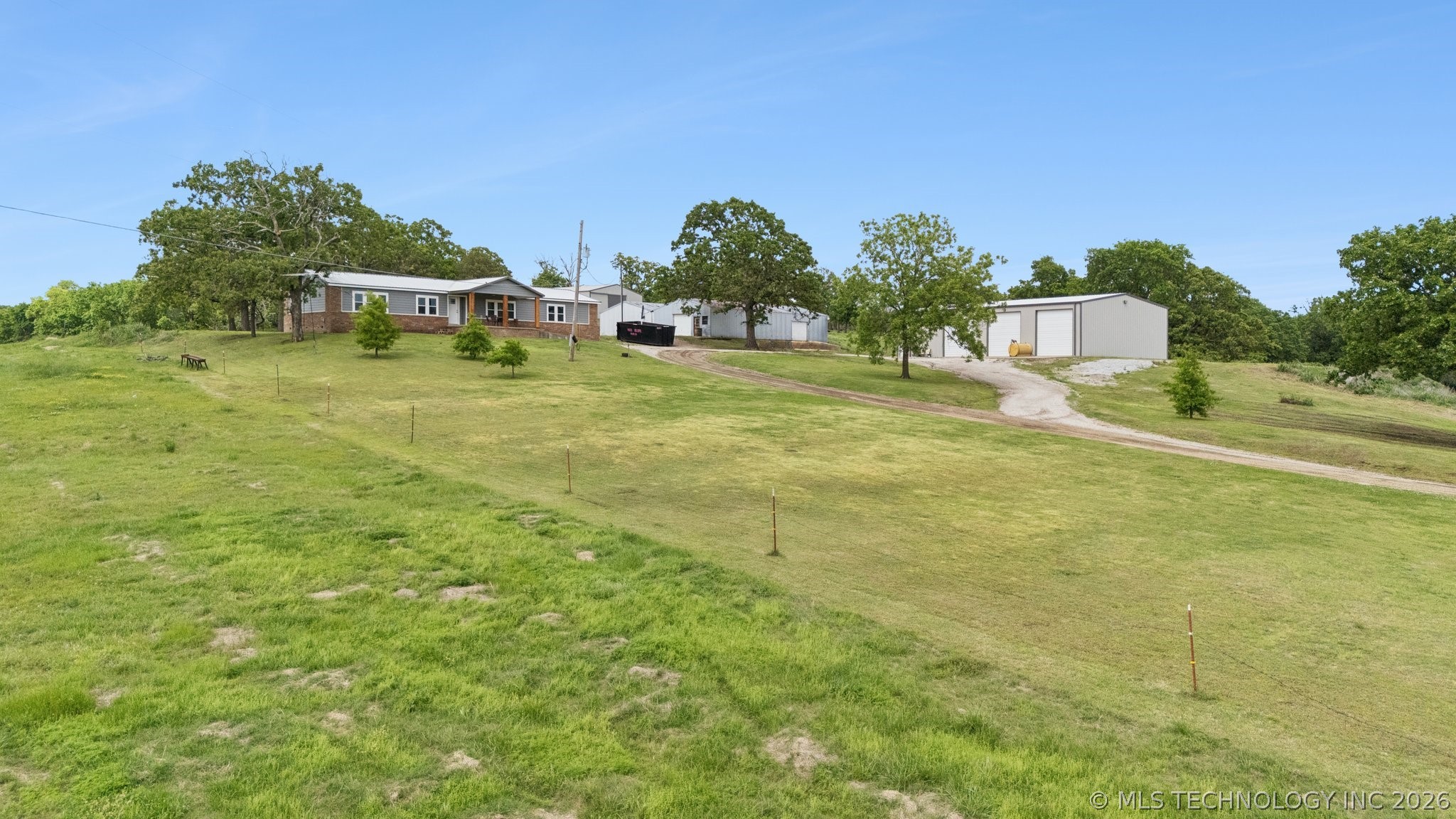 25297 E 310 Road Property Photo 1