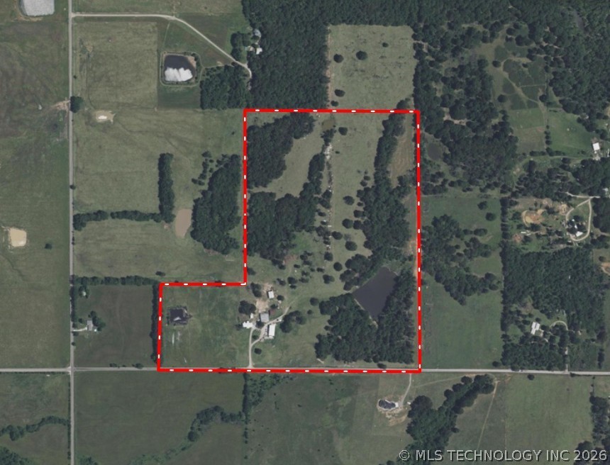 25297 E 310 Road Property Photo 4