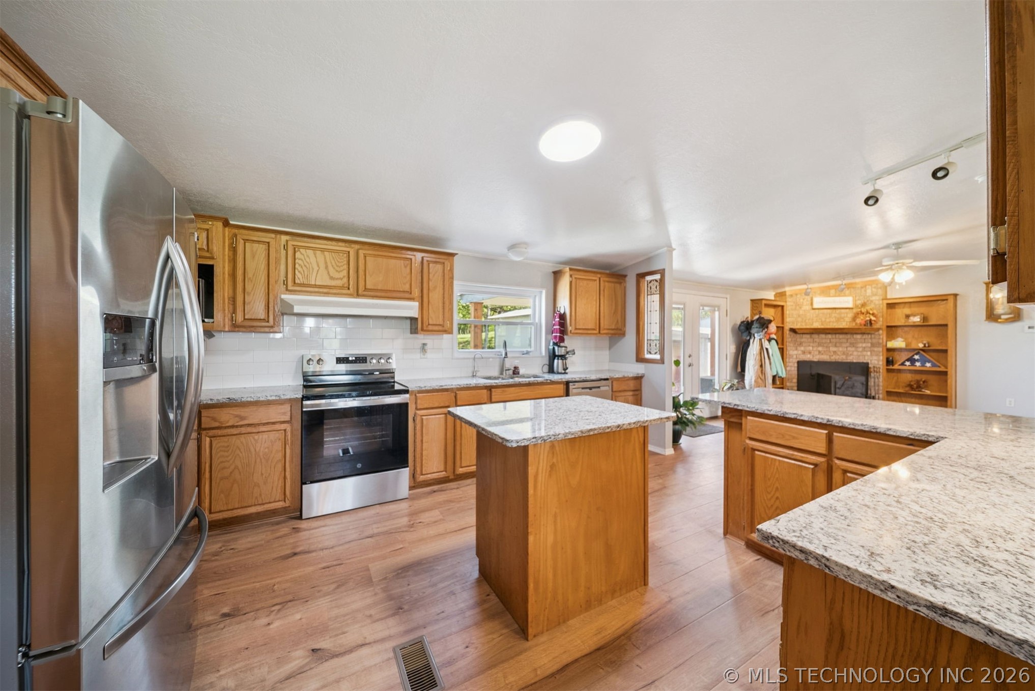 25297 E 310 Road Property Photo 18