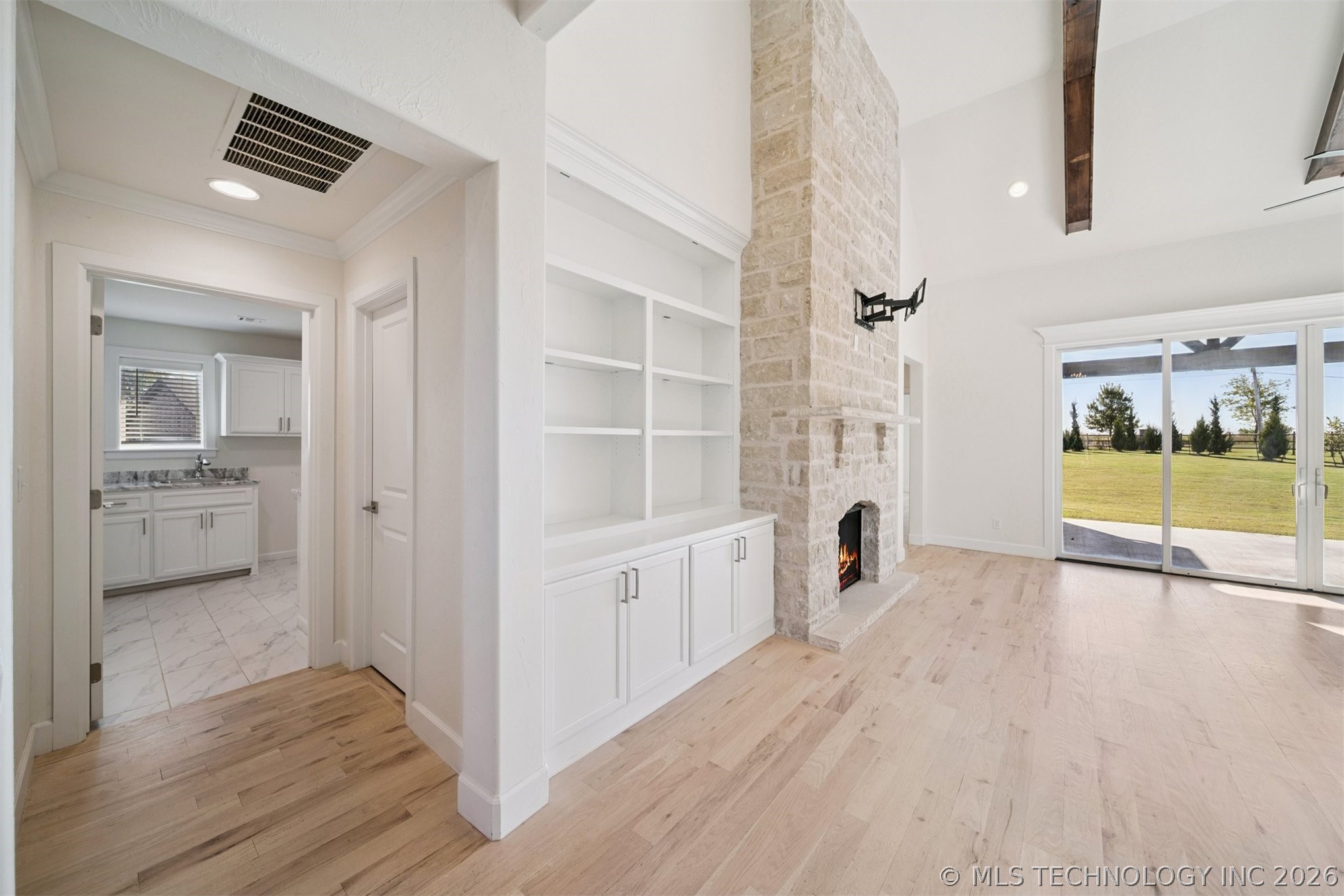 6131 N Creekwood Drive Property Photo 34