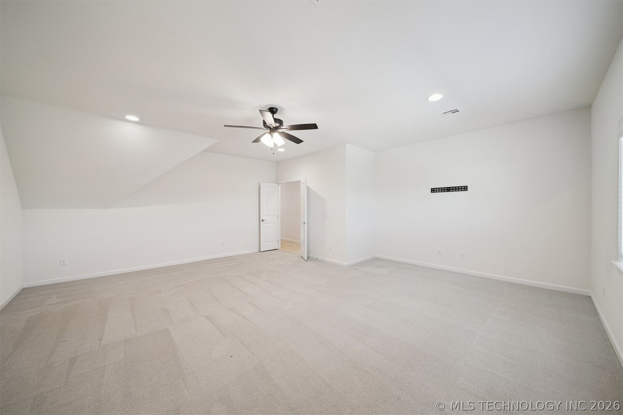 6131 N Creekwood Drive Property Photo 44