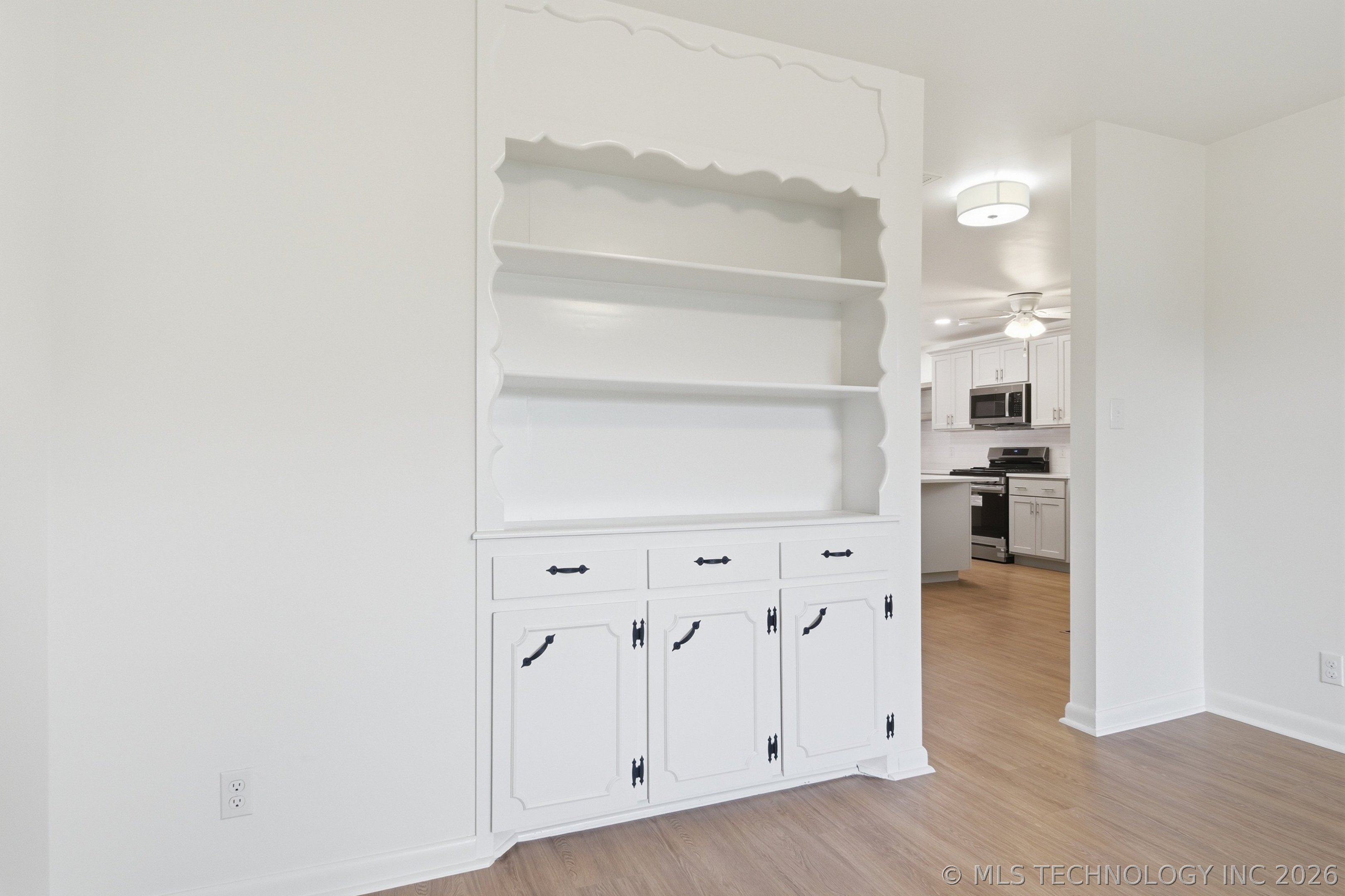 1007 W D Street Property Photo 19