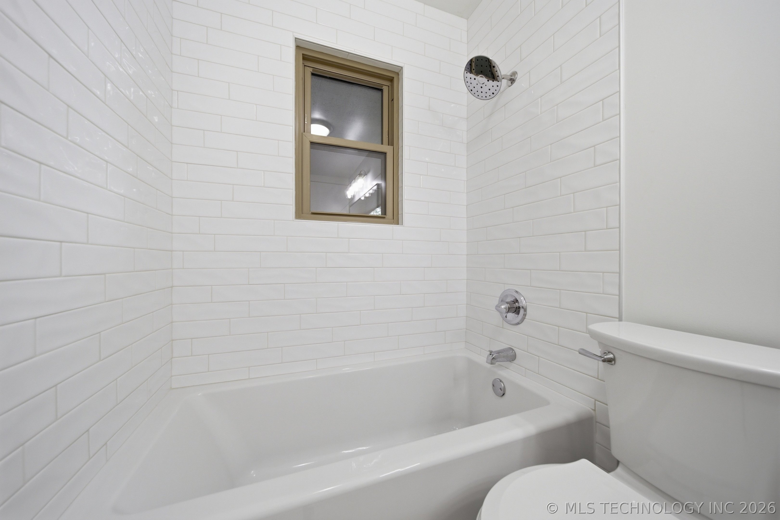 1007 W D Street Property Photo 27