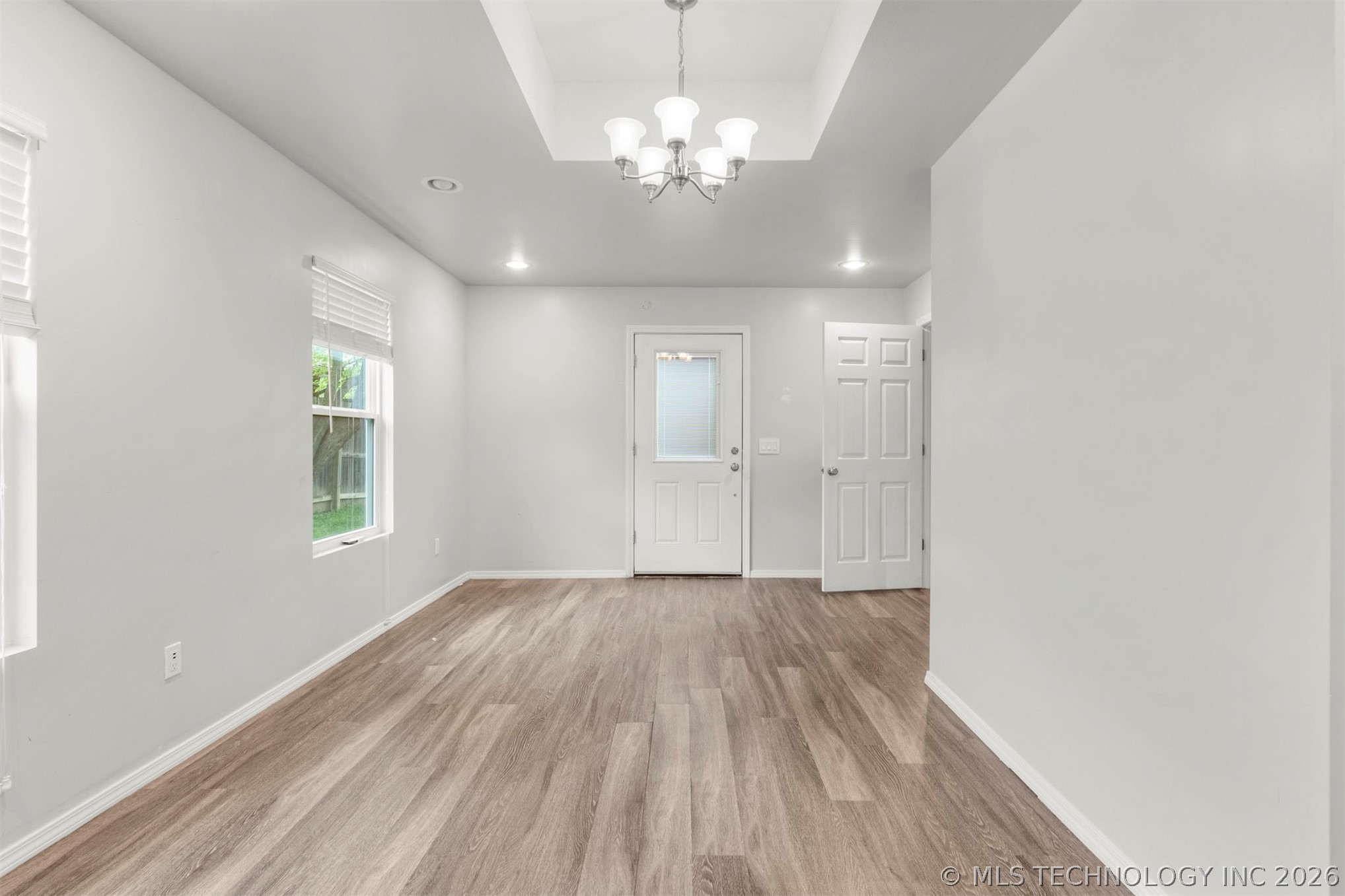 6715 E 95th Street Property Photo 24