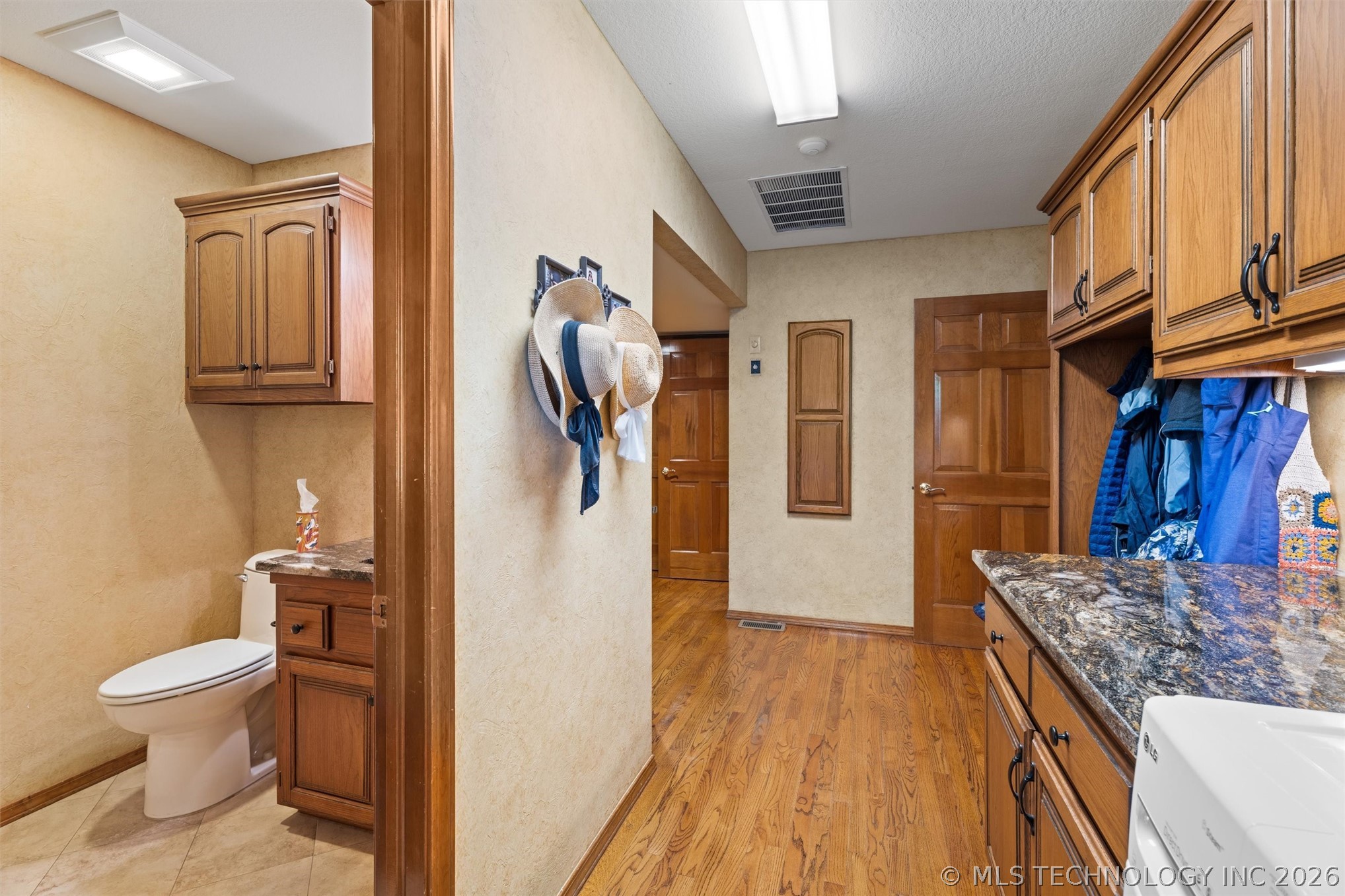 2224 Stonewall Drive Property Photo 20