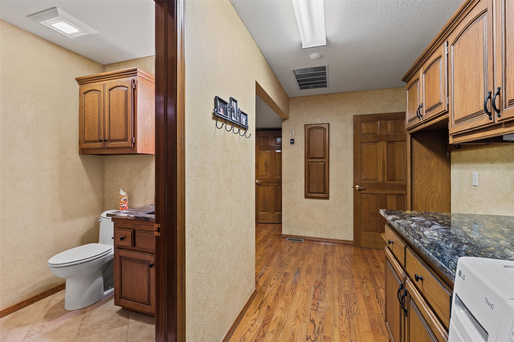 2224 Stonewall Drive Property Photo 24