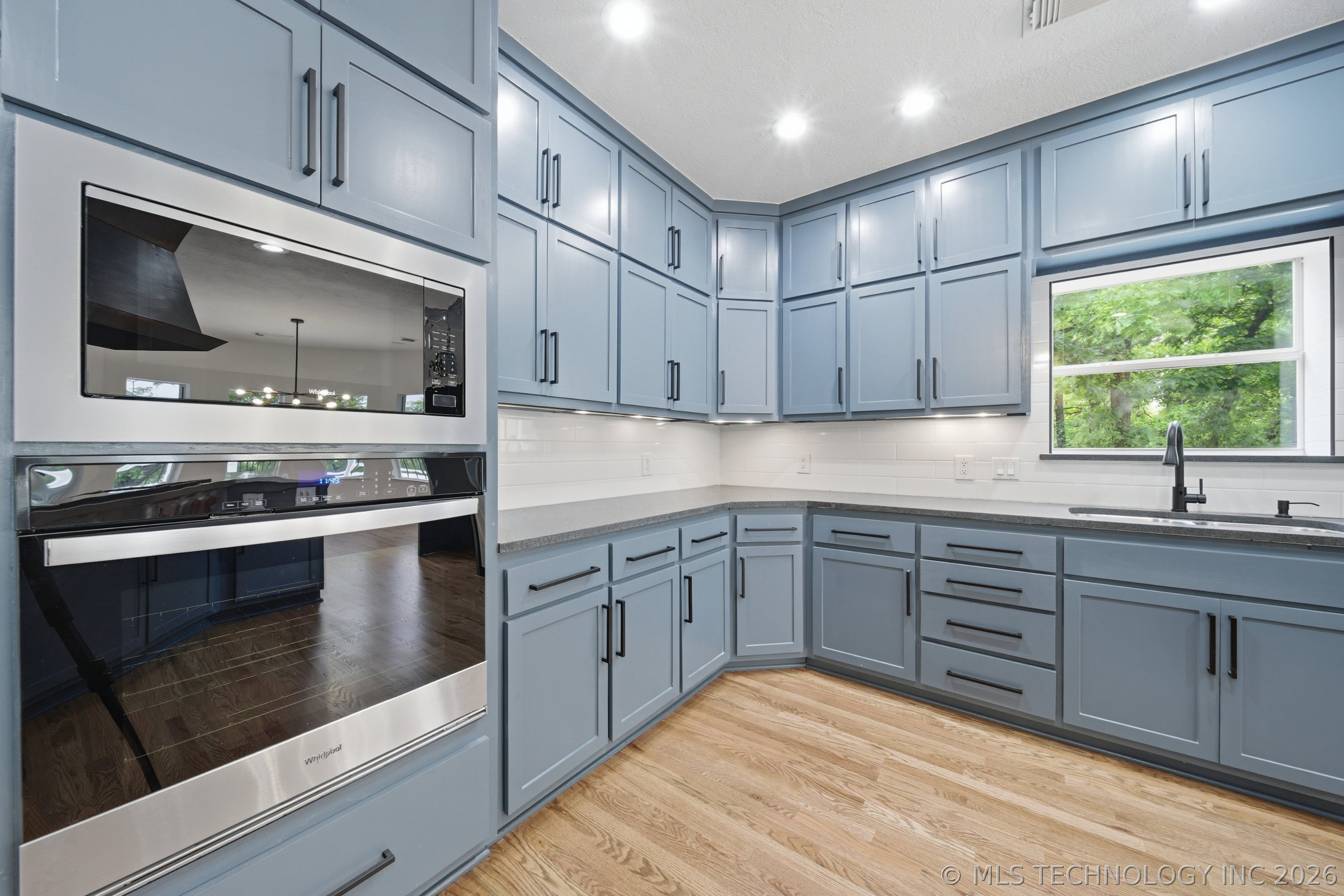 11959 S 18th Street Property Photo 10