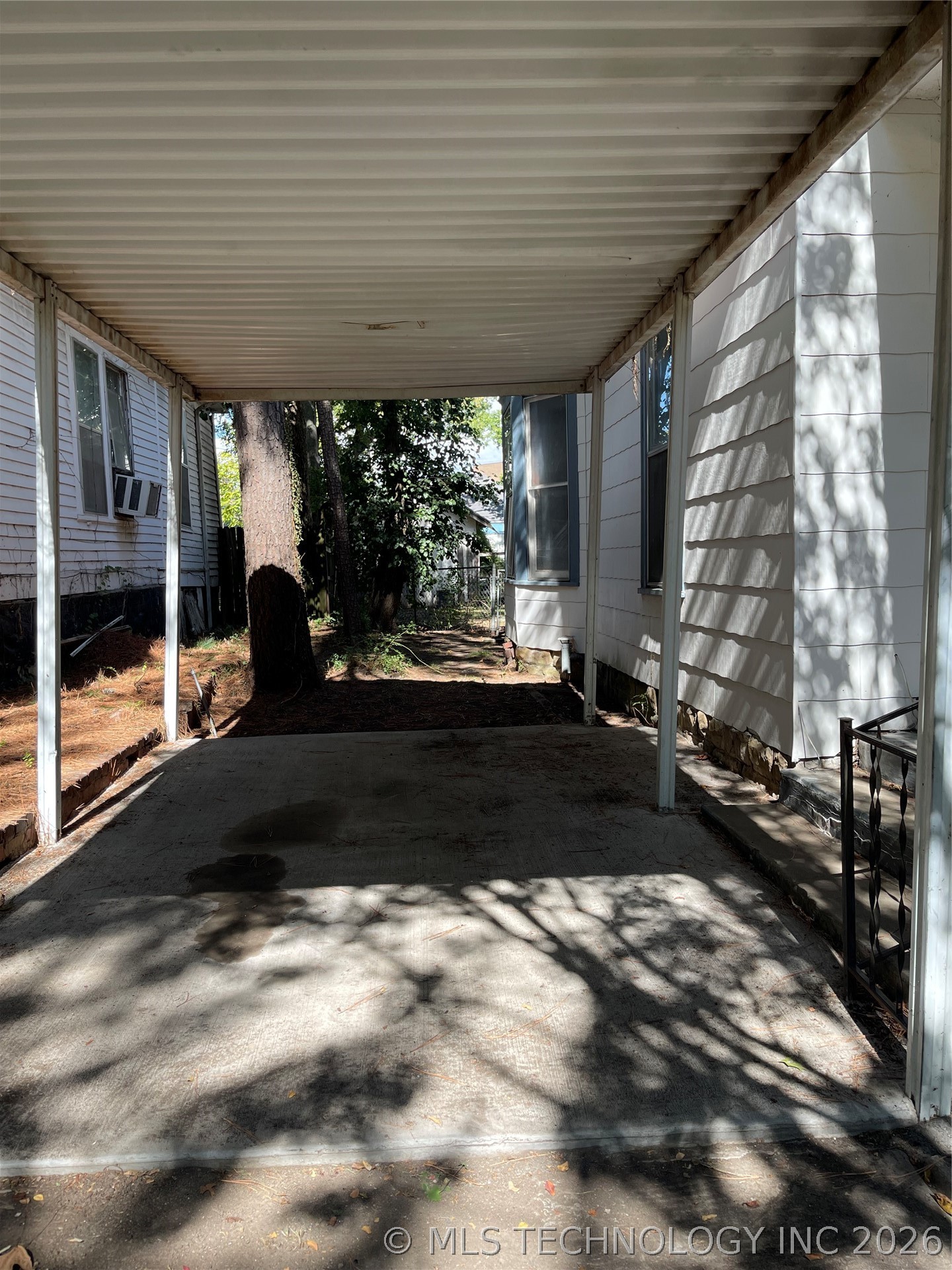 1110 Boston Street Property Photo 4