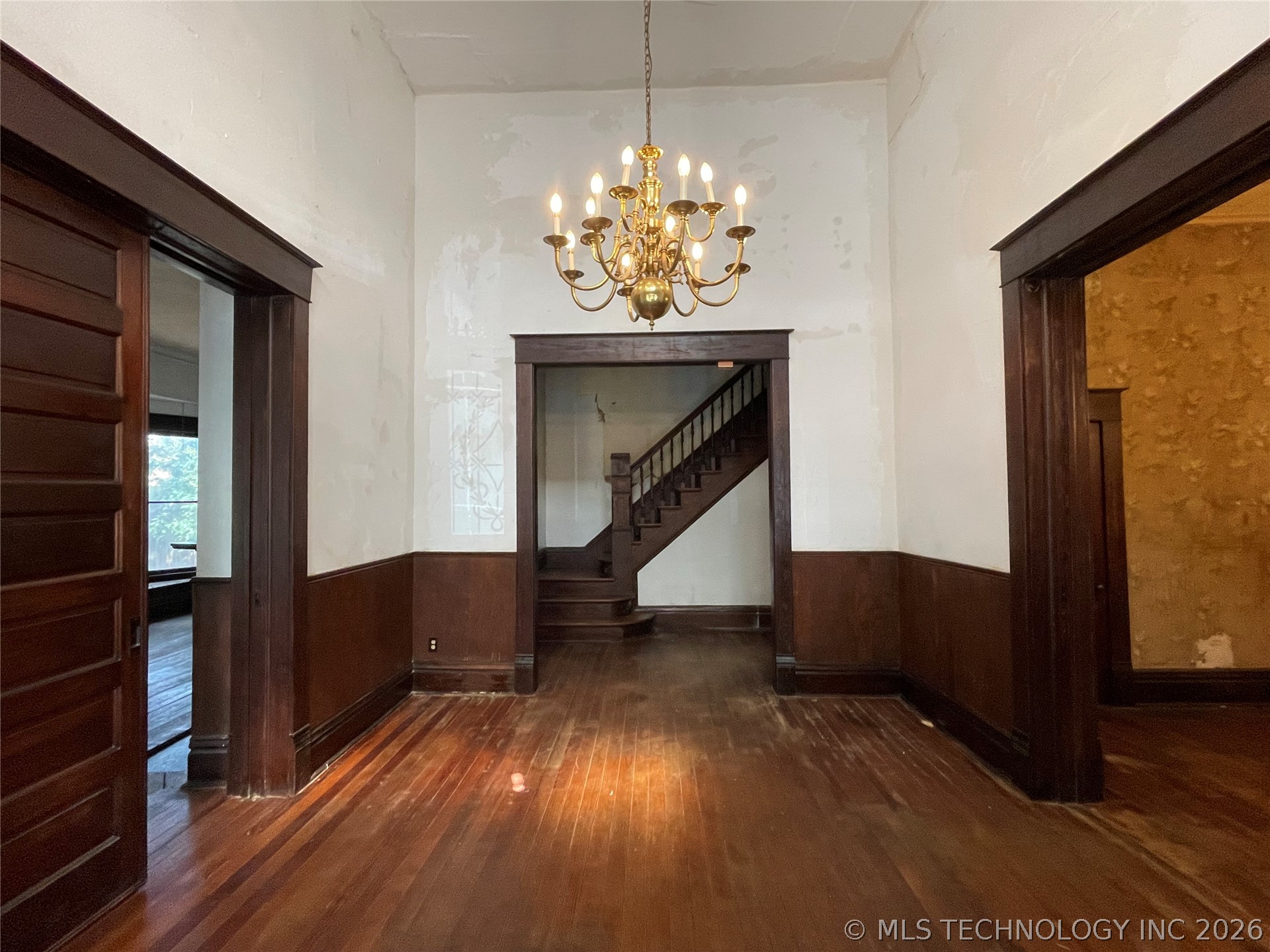 1110 Boston Street Property Photo 5