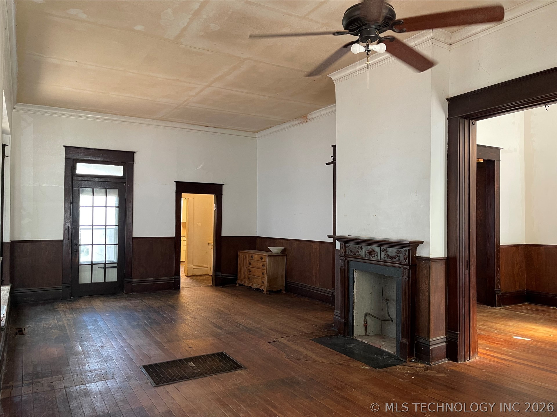 1110 Boston Street Property Photo 11