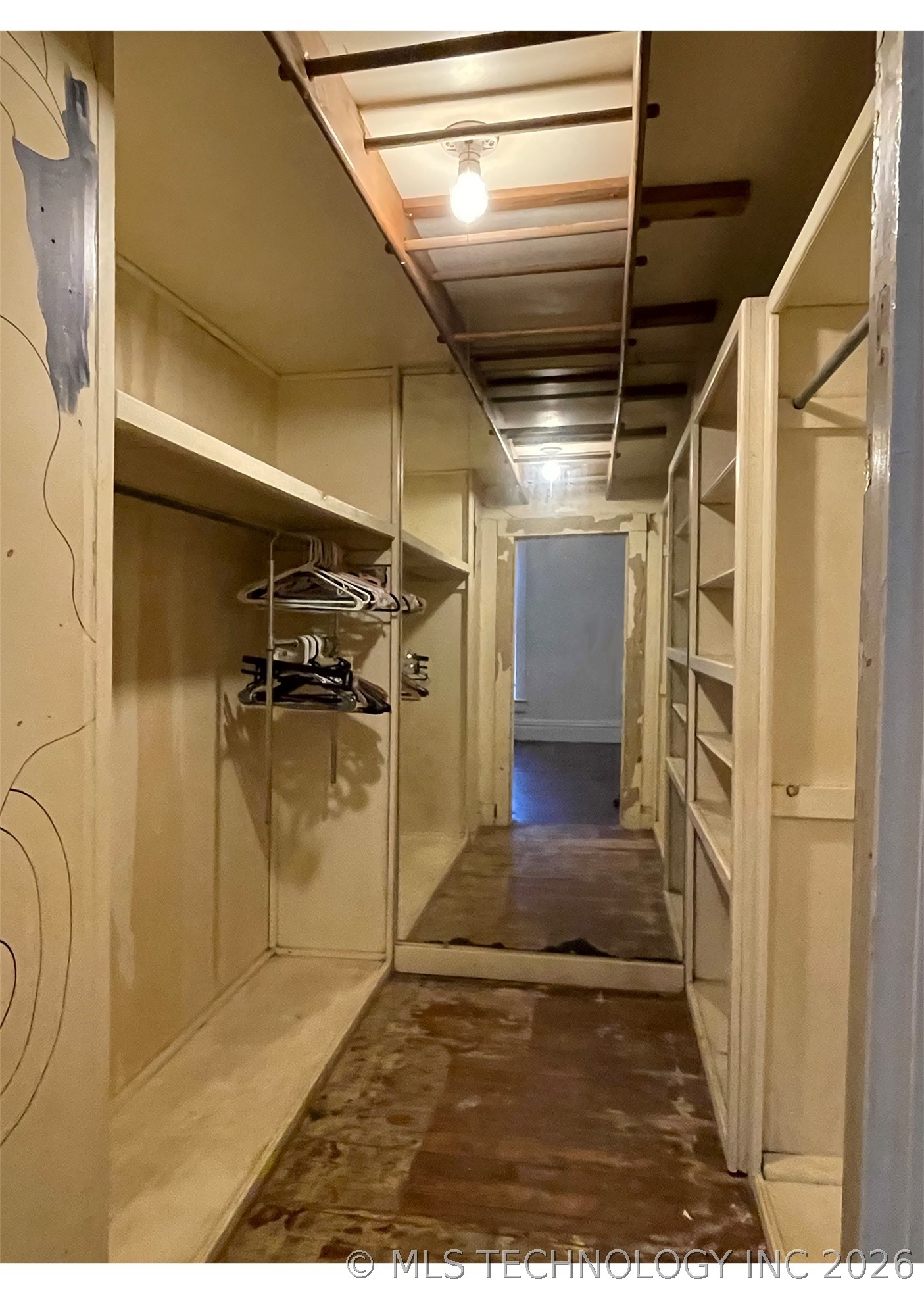 1110 Boston Street Property Photo 36