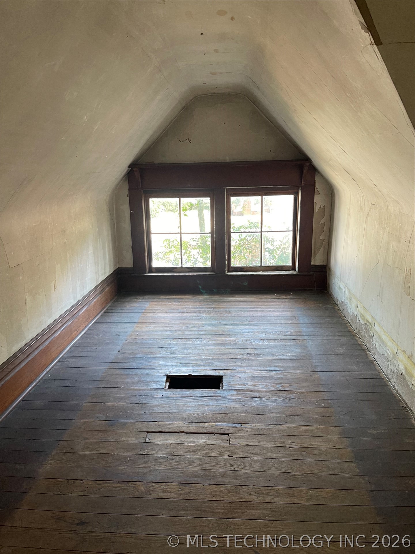 1110 Boston Street Property Photo 45