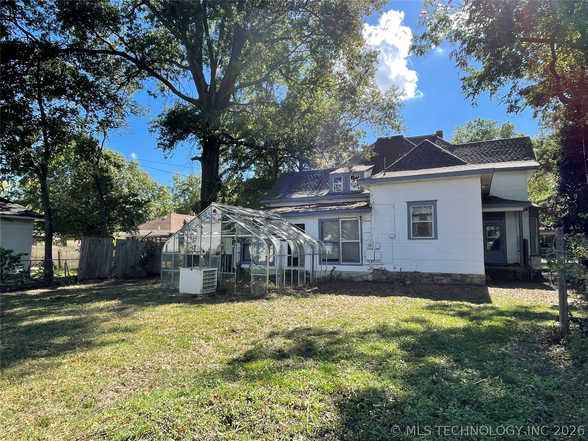 1110 Boston Street Property Photo 48