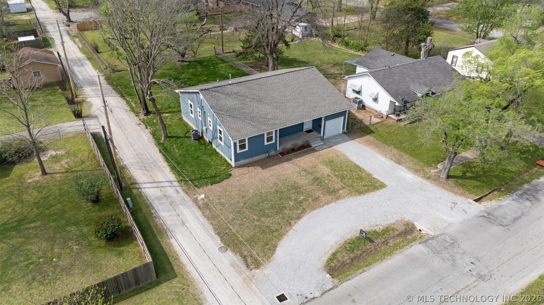 517 W Clyde Avenue Property Photo 38