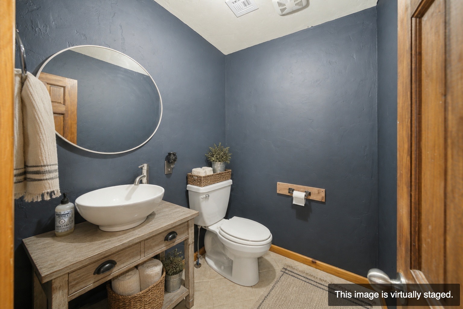 396 Cherokee Lane Property Photo 12