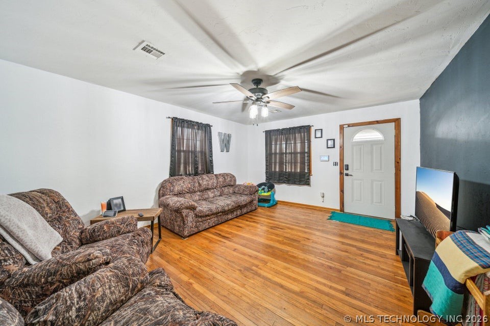 396 Cherokee Lane Property Photo 18