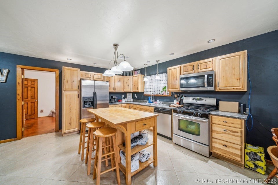 396 Cherokee Lane Property Photo 19