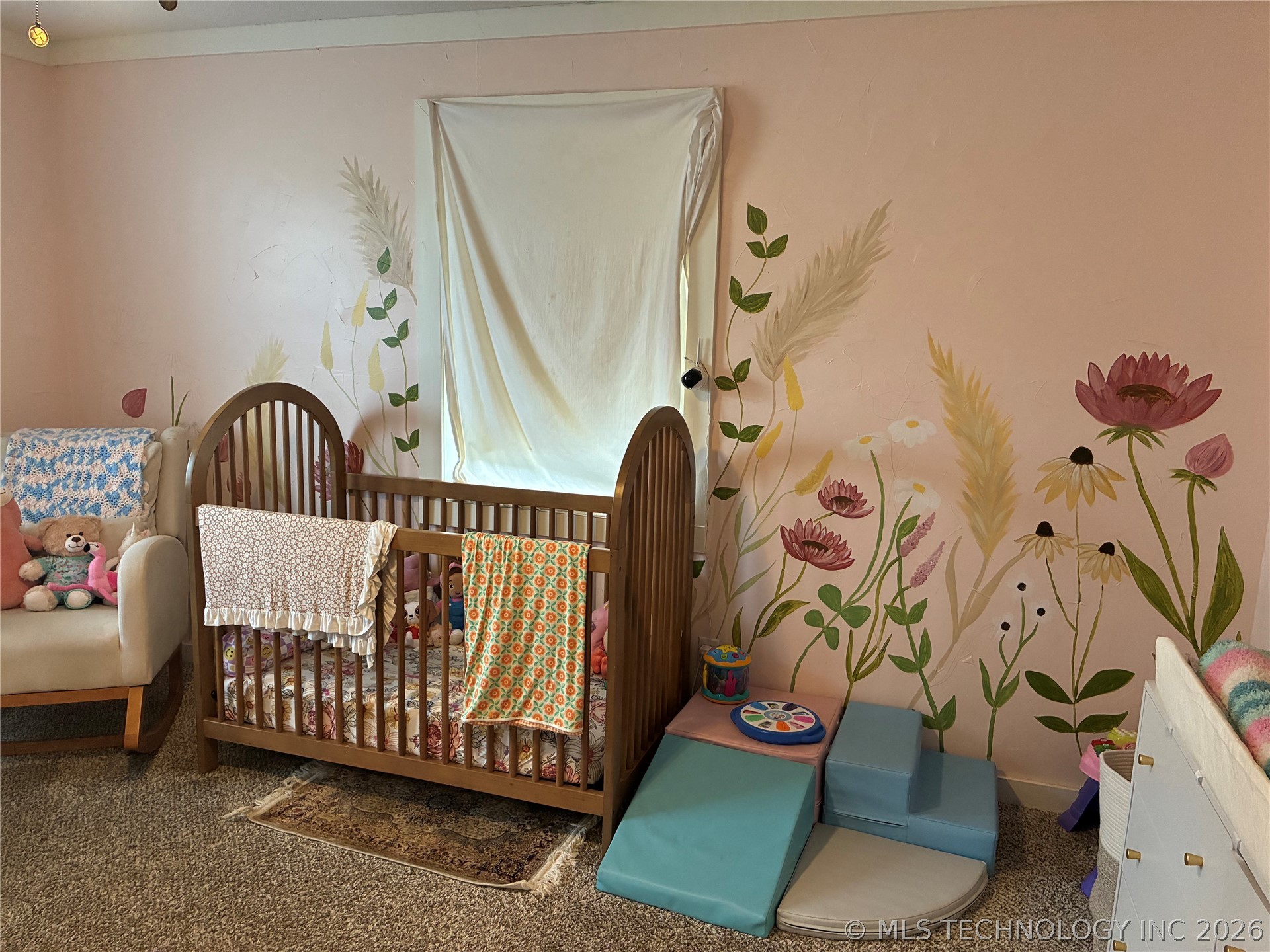 803 N Marshall Street Property Photo 17