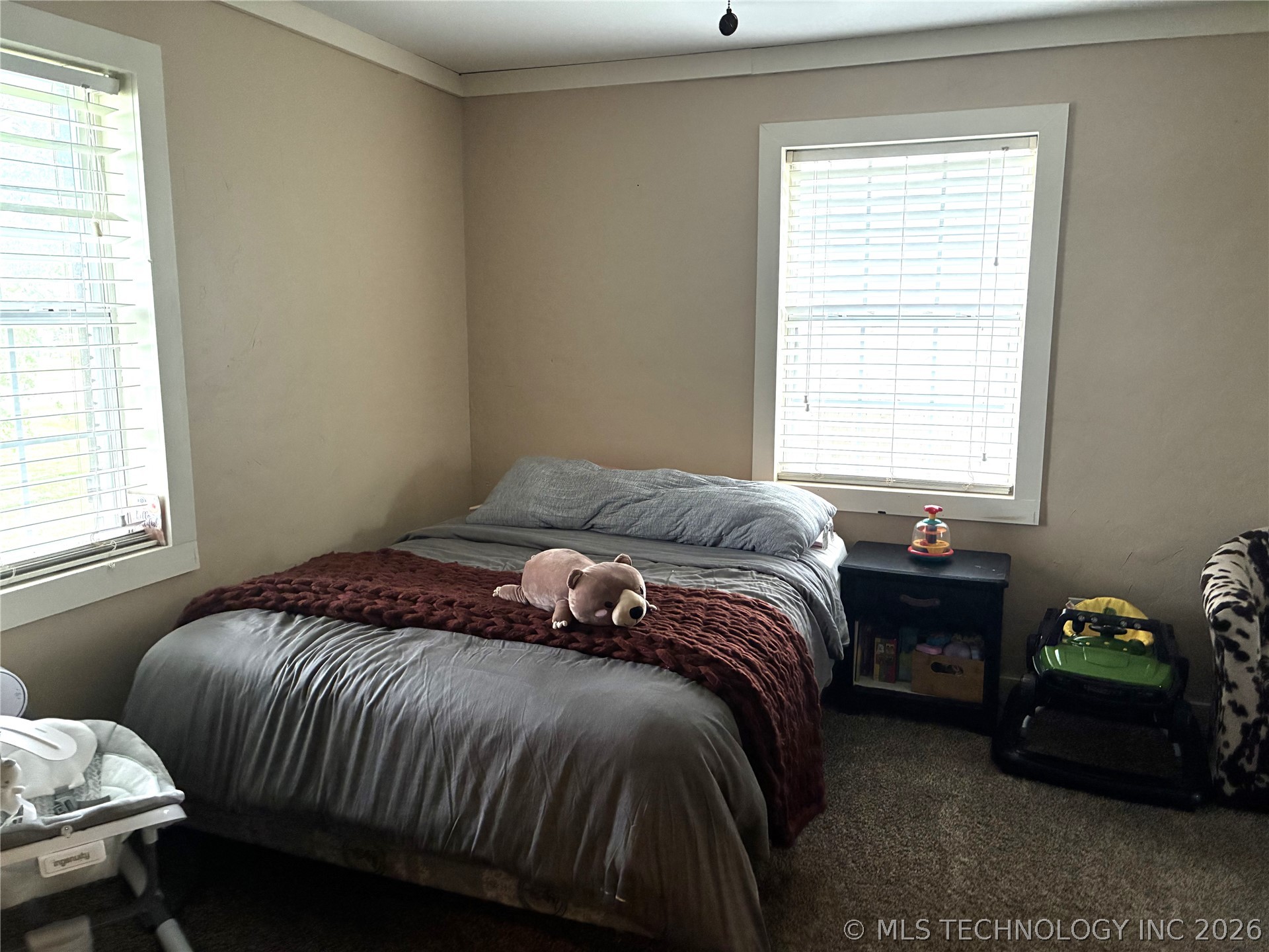 803 N Marshall Street Property Photo 20