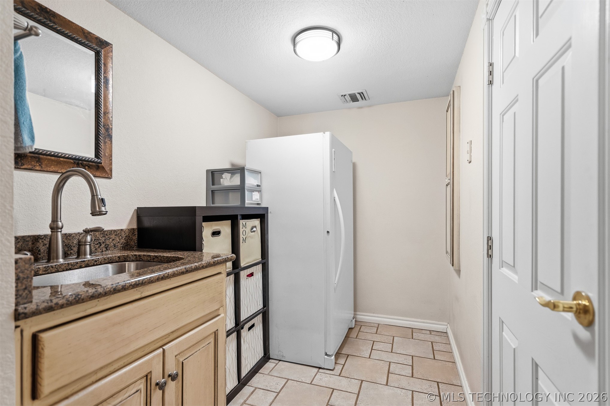 4358 Kings Road Property Photo 38