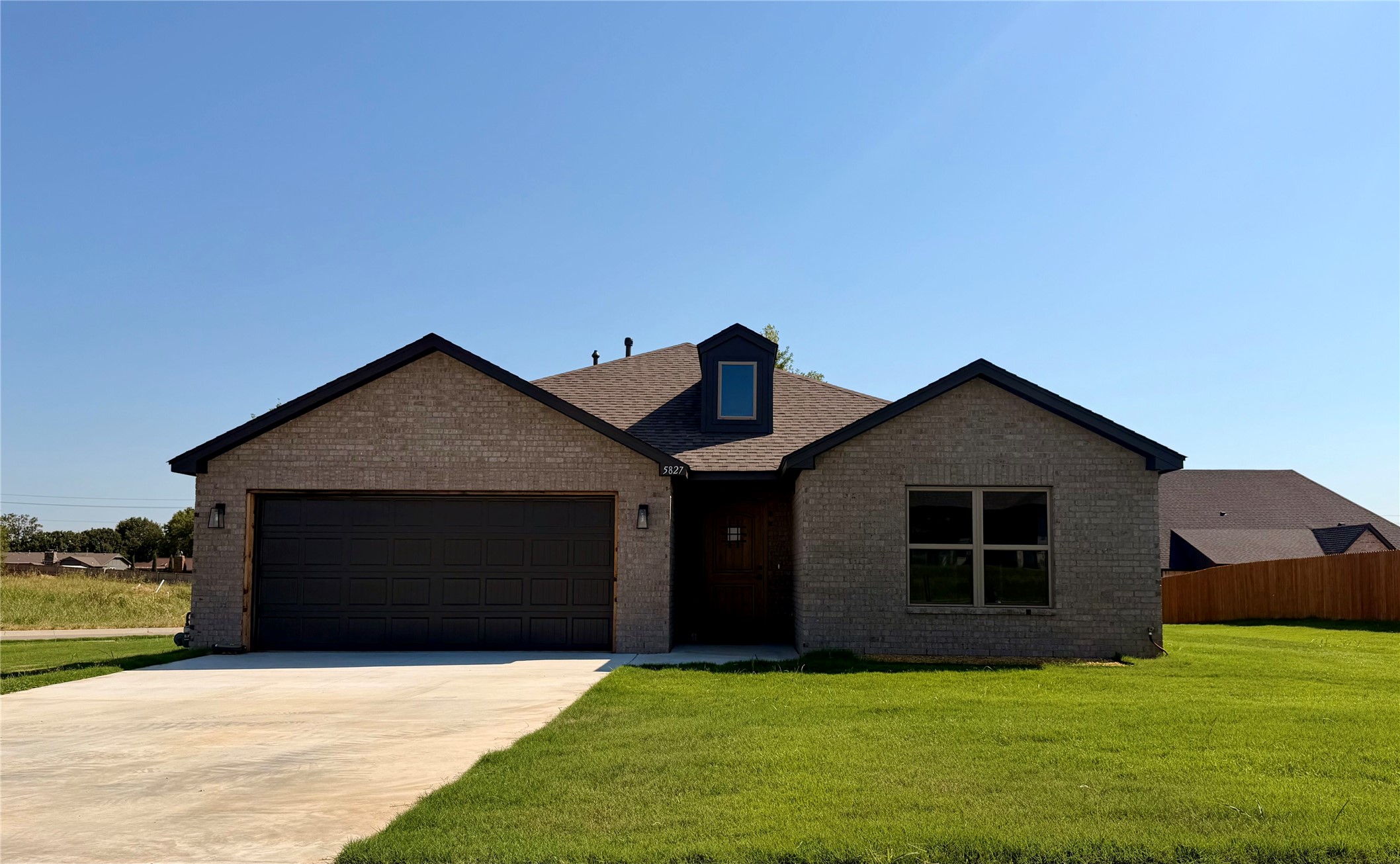 5827 Coldspring Lane Property Photo 1
