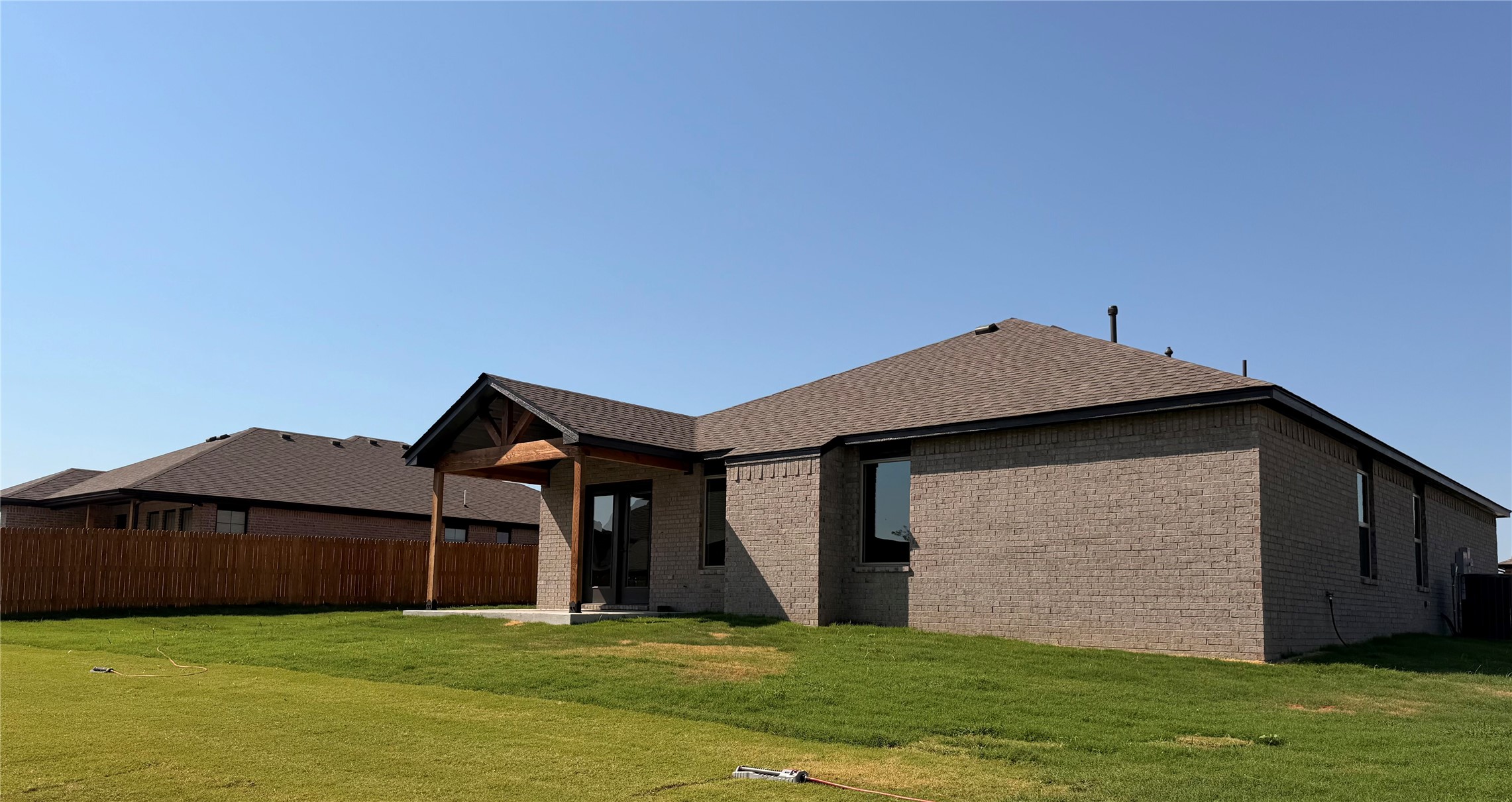 5827 Coldspring Lane Property Photo 3