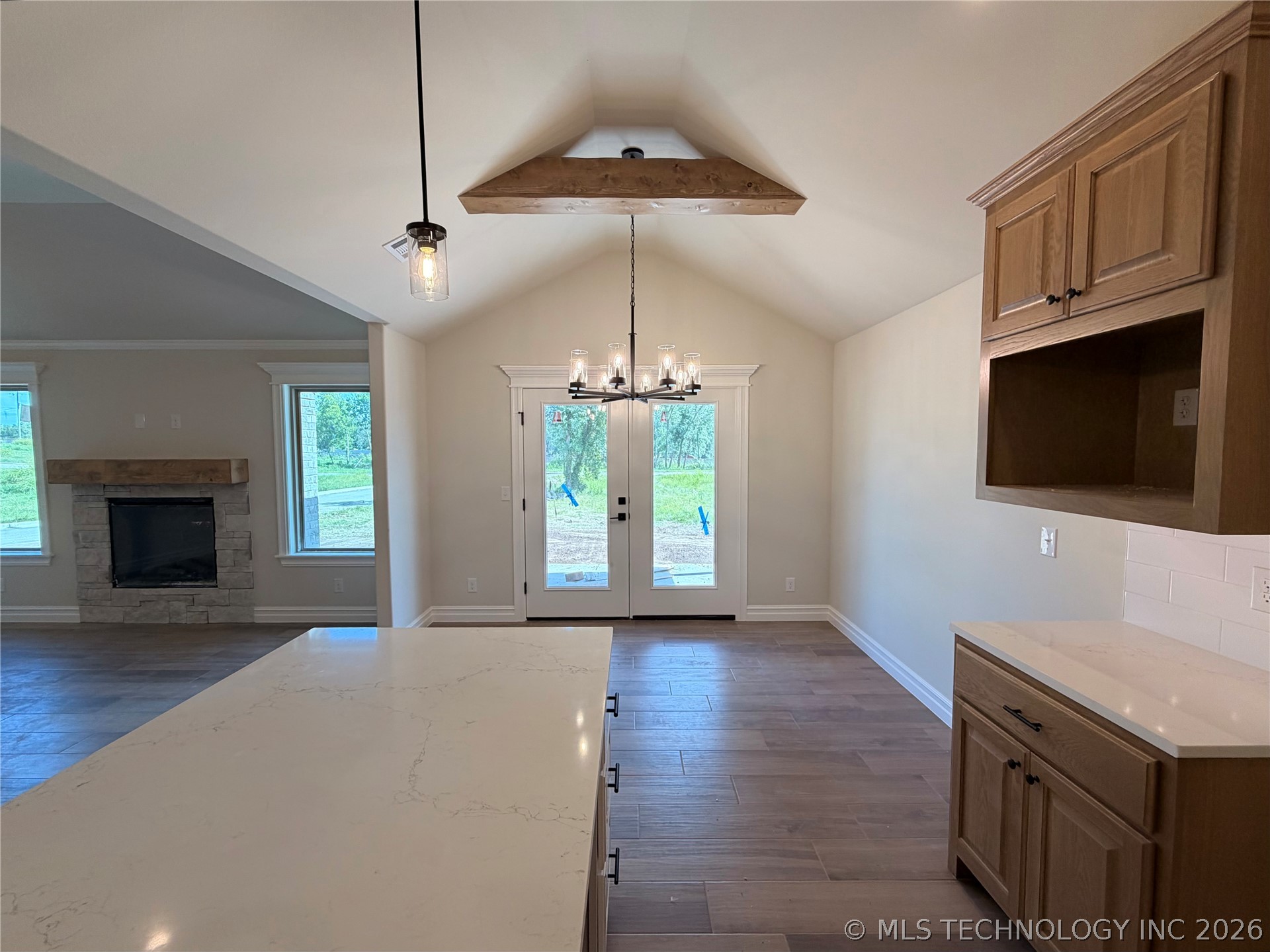 5827 Coldspring Lane Property Photo 15