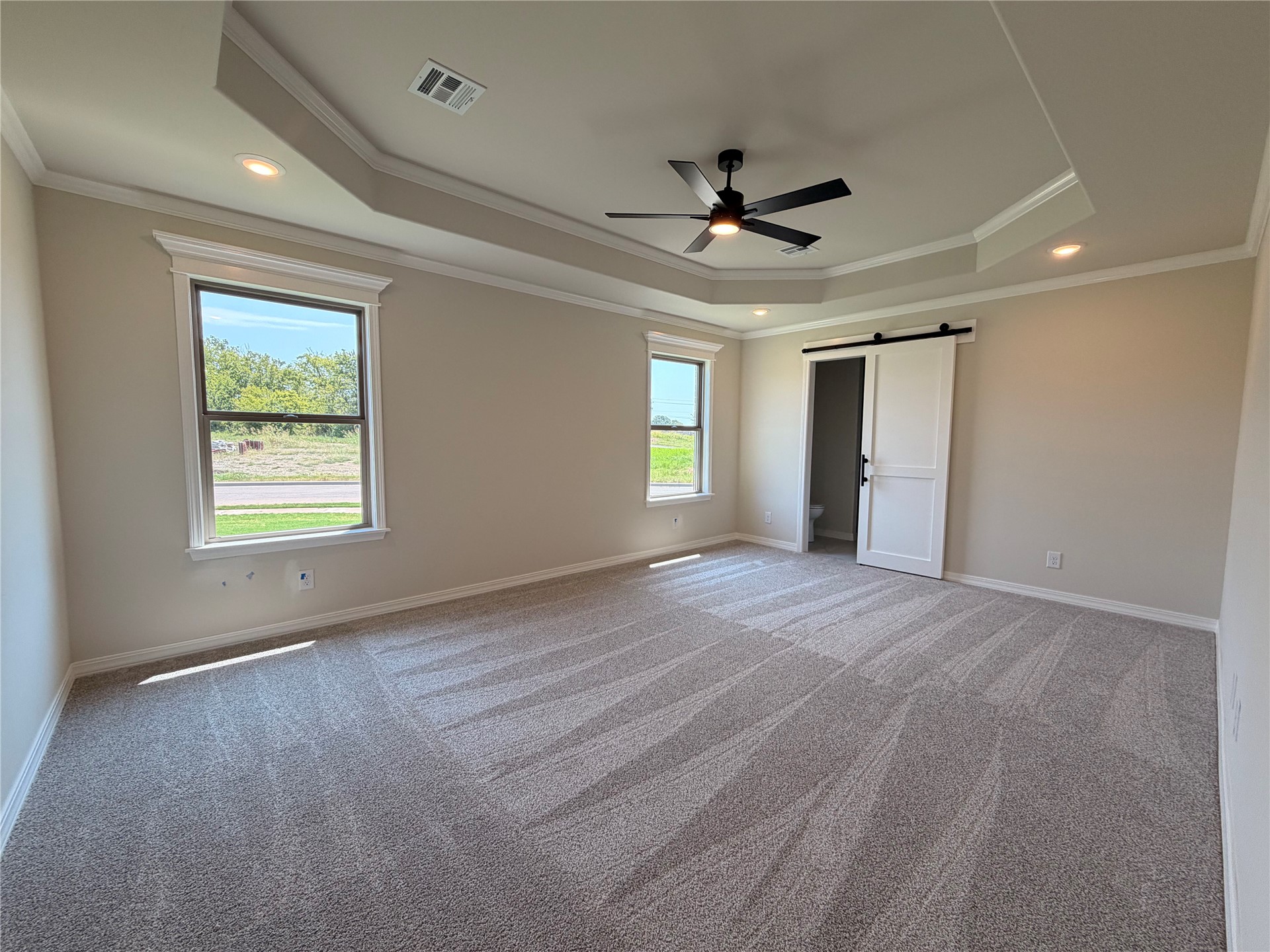 5827 Coldspring Lane Property Photo 18