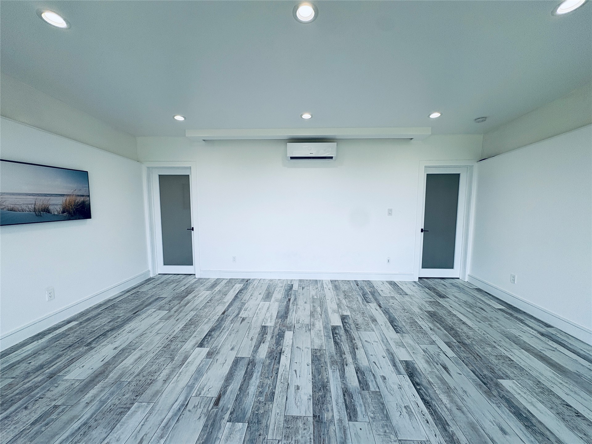 546 Mockingbird Property Photo 36