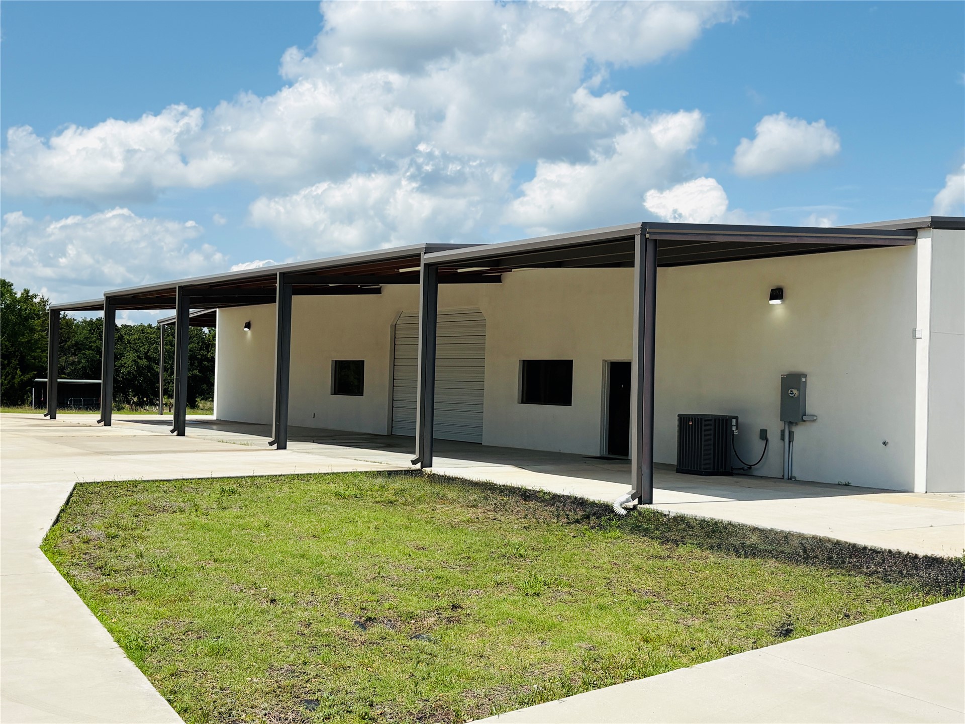 546 Mockingbird Property Photo 48