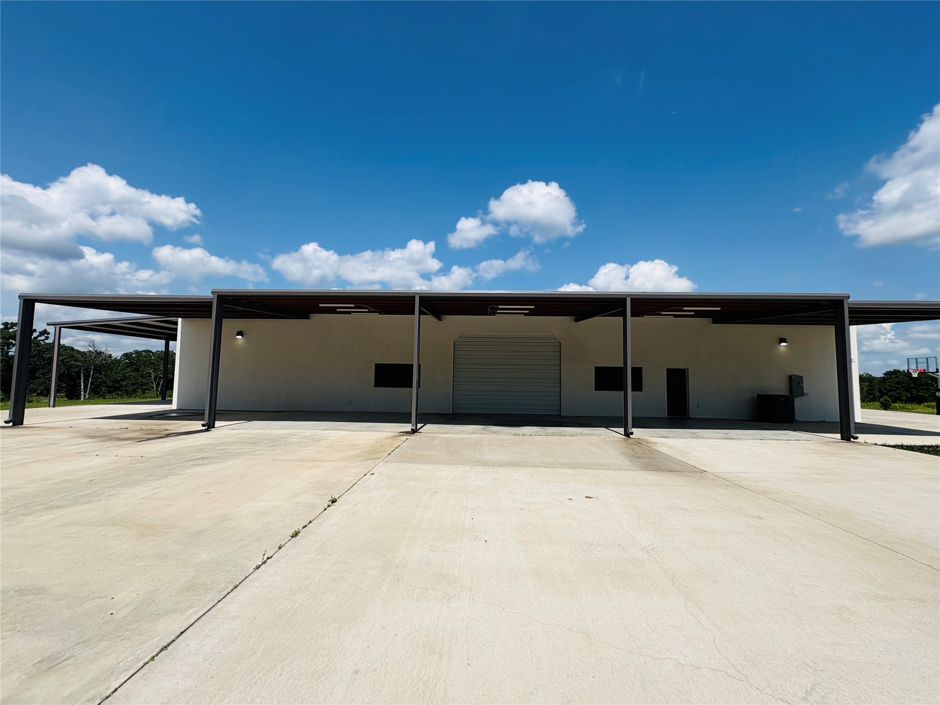 546 Mockingbird Property Photo 49