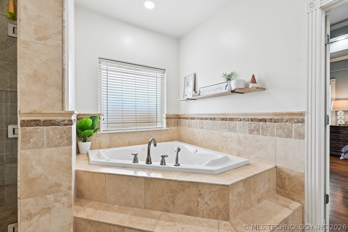 21192 E 112th Street S Property Photo 25