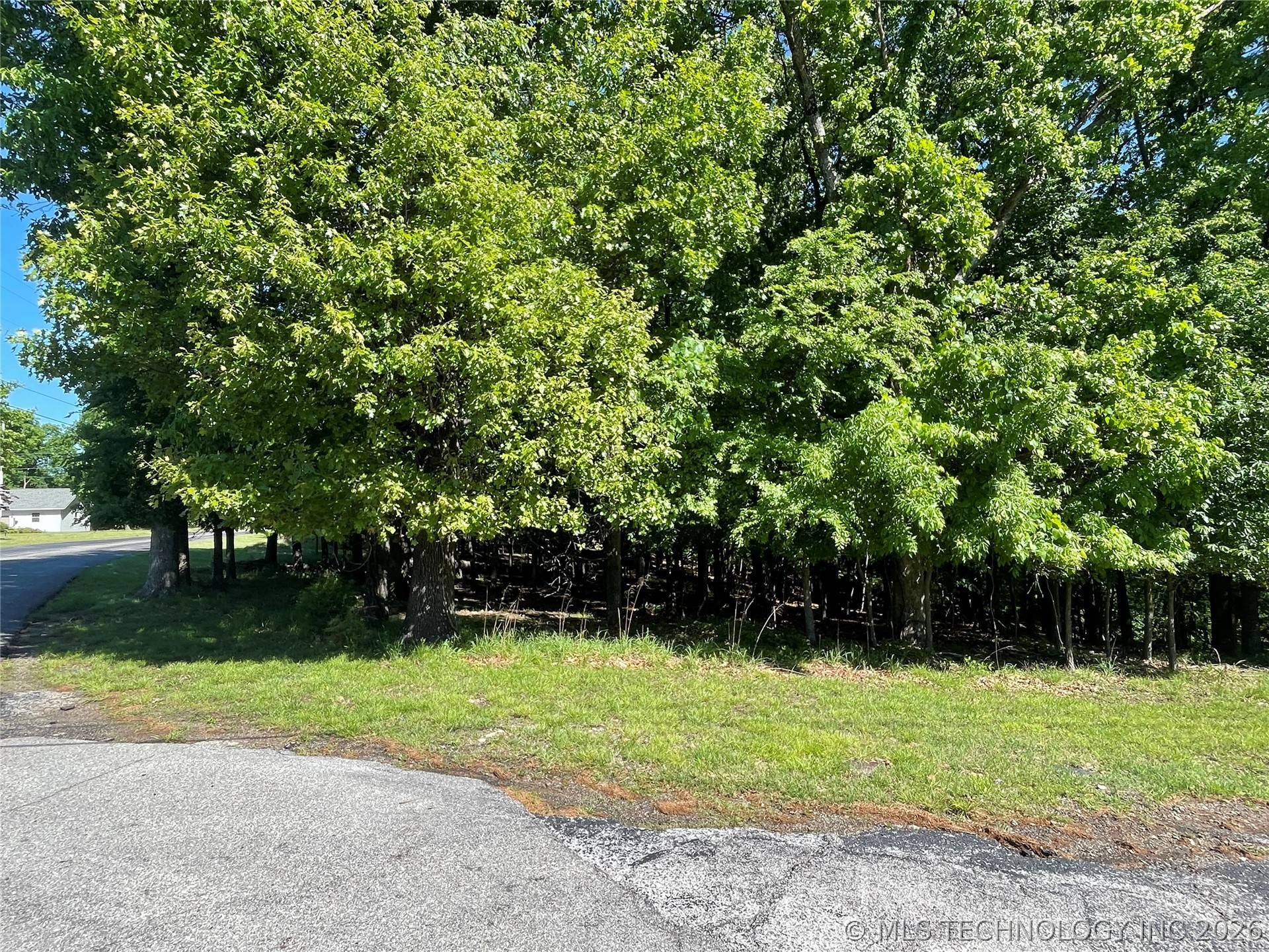 Ross Drive Property Photo 1