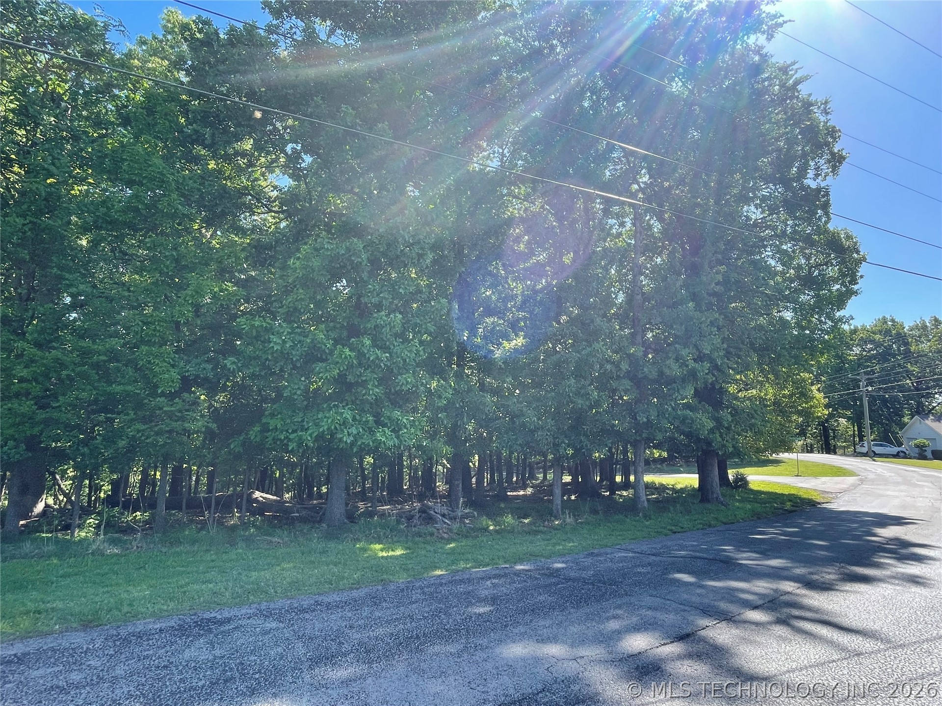 Ross Drive Property Photo 3