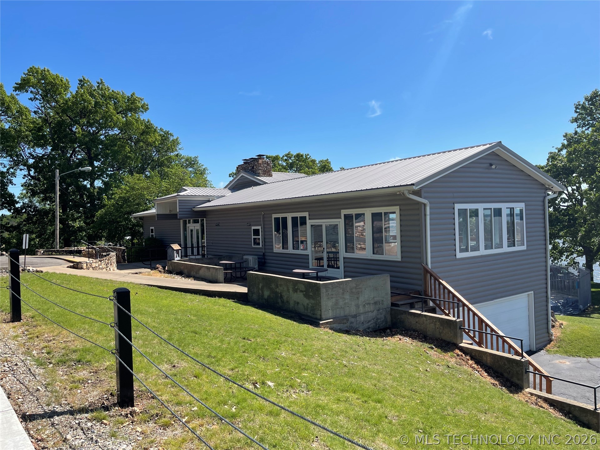 Ross Drive Property Photo 15