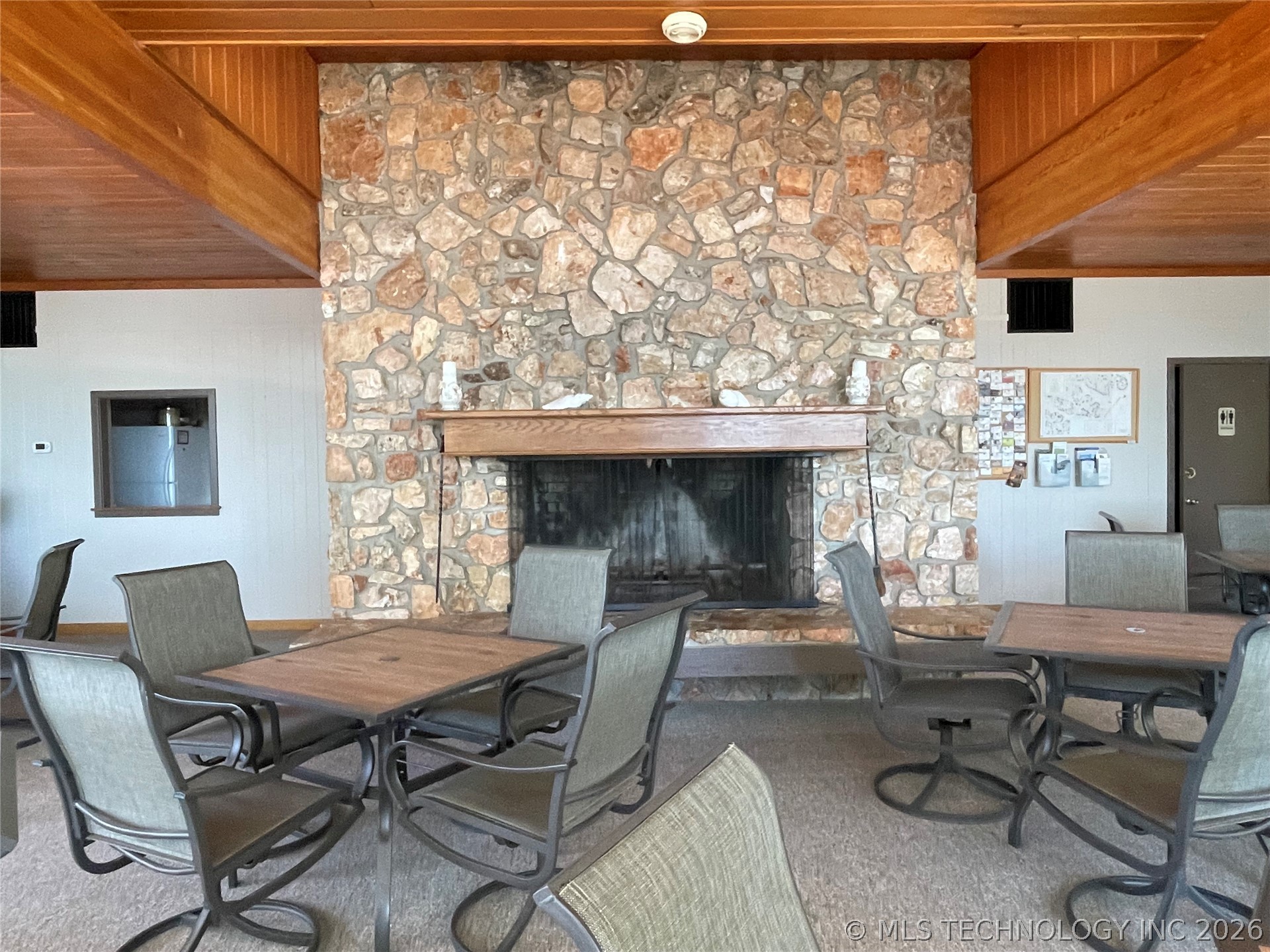 Ross Drive Property Photo 16
