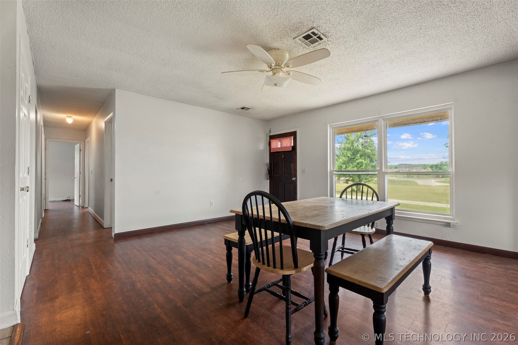433083 E 290 Road Property Photo 11