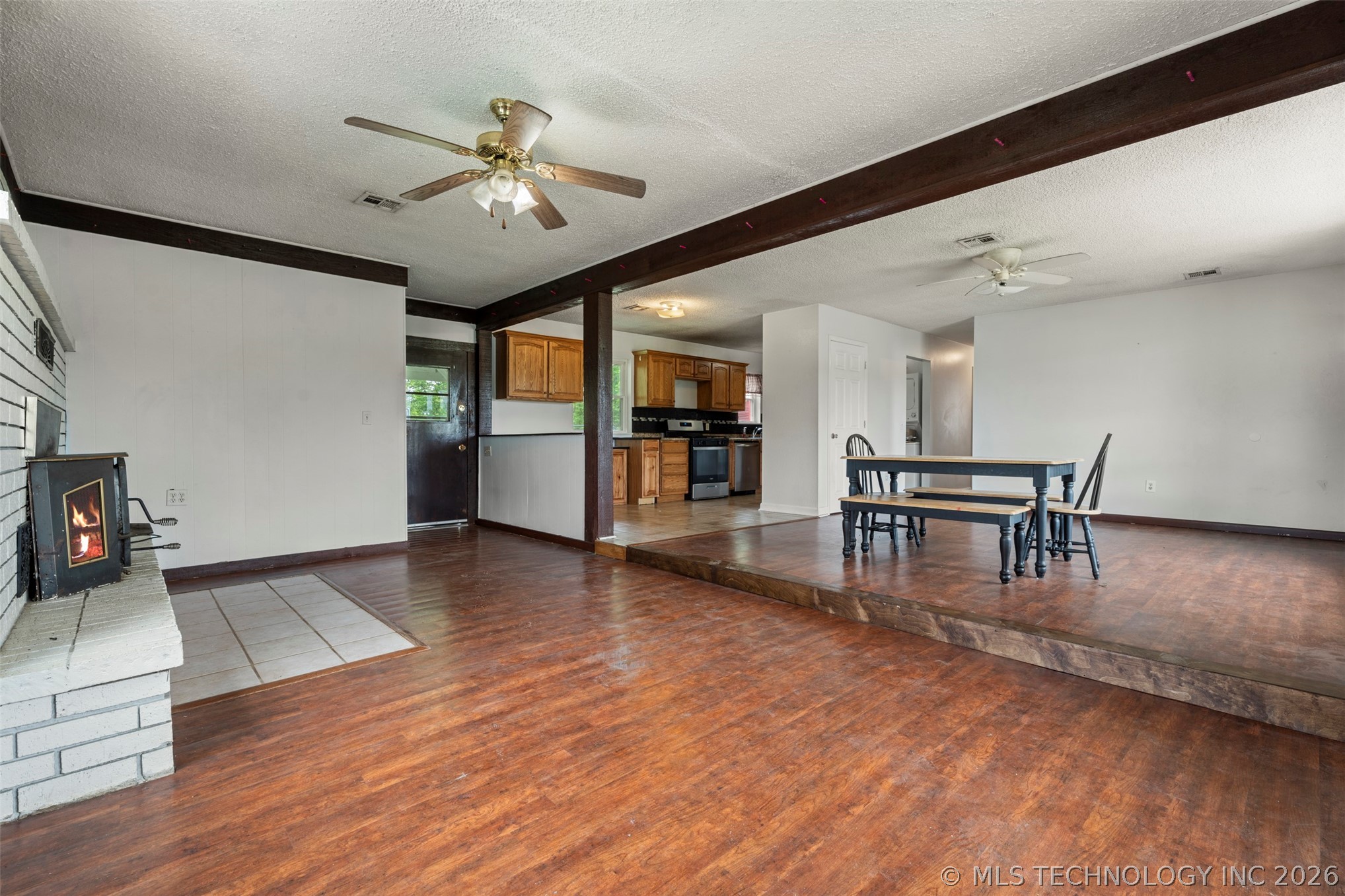 433083 E 290 Road Property Photo 17