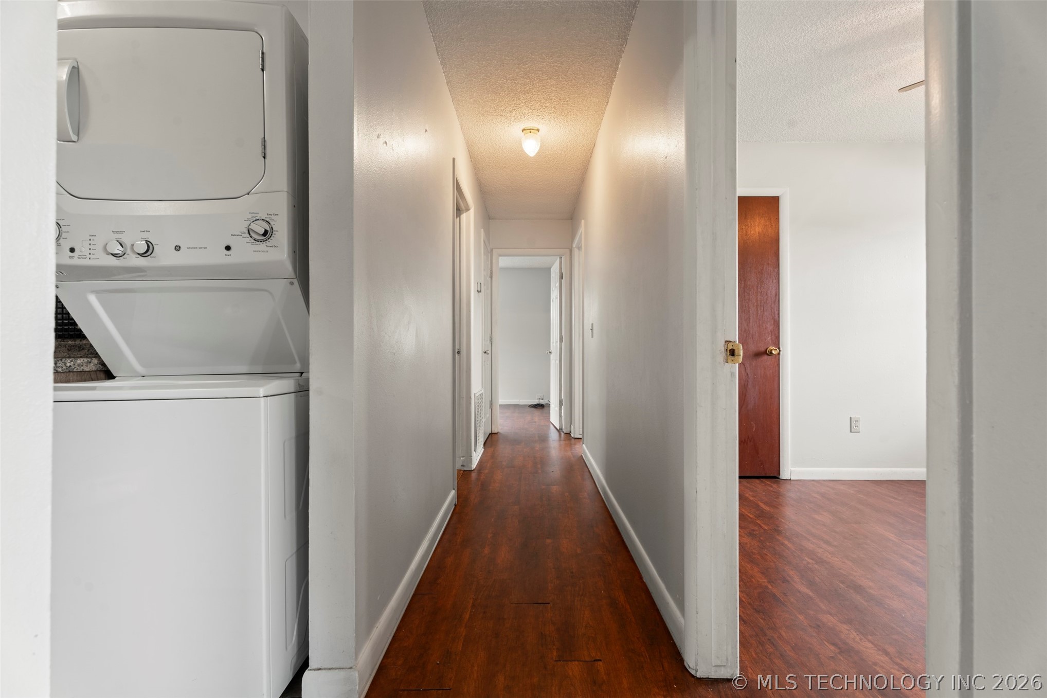 433083 E 290 Road Property Photo 18