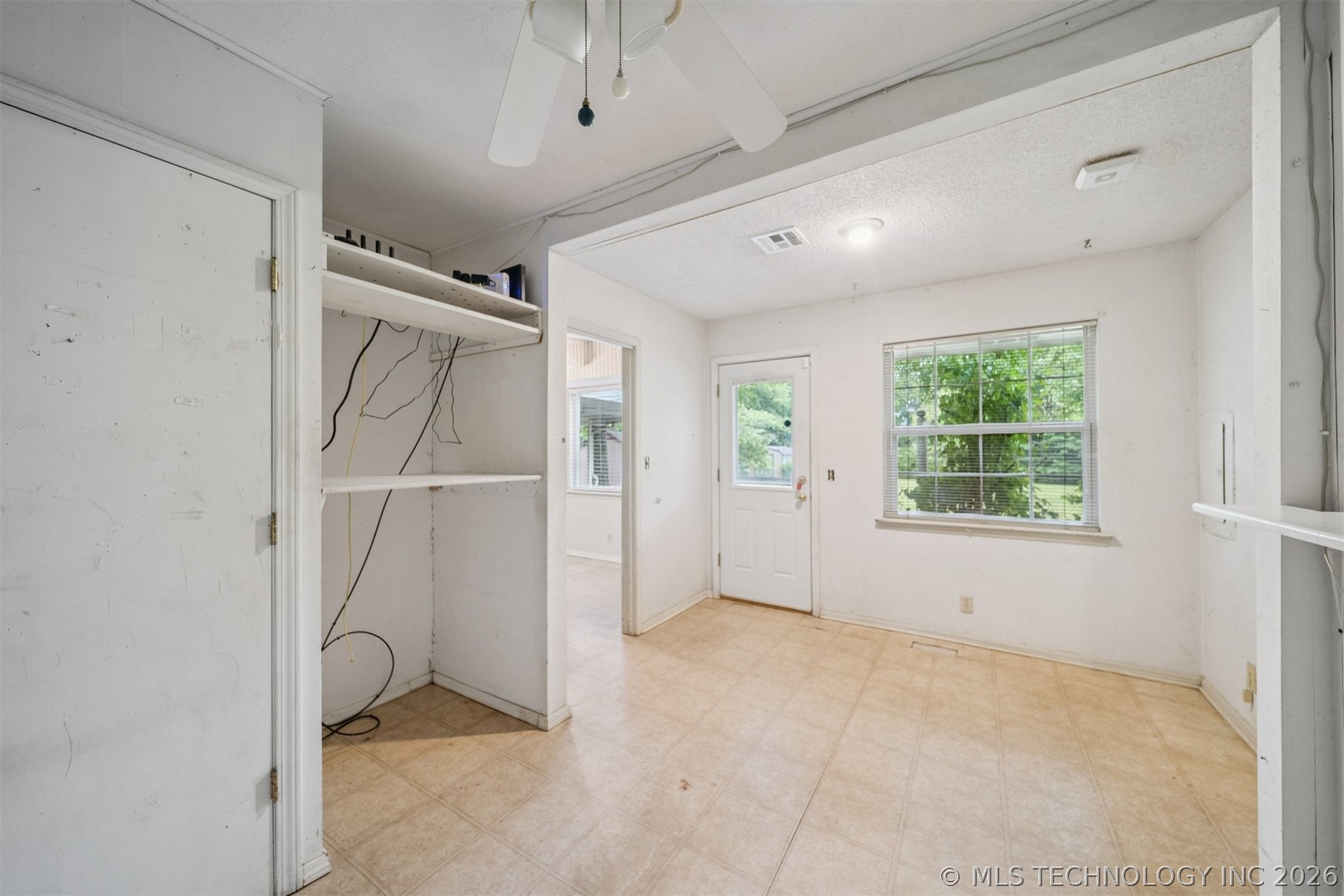 409 N Elder Avenue Property Photo 9
