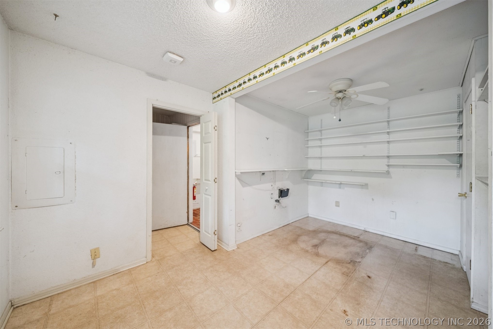 409 N Elder Avenue Property Photo 12