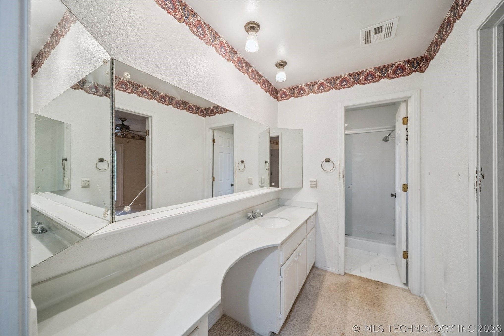 409 N Elder Avenue Property Photo 16