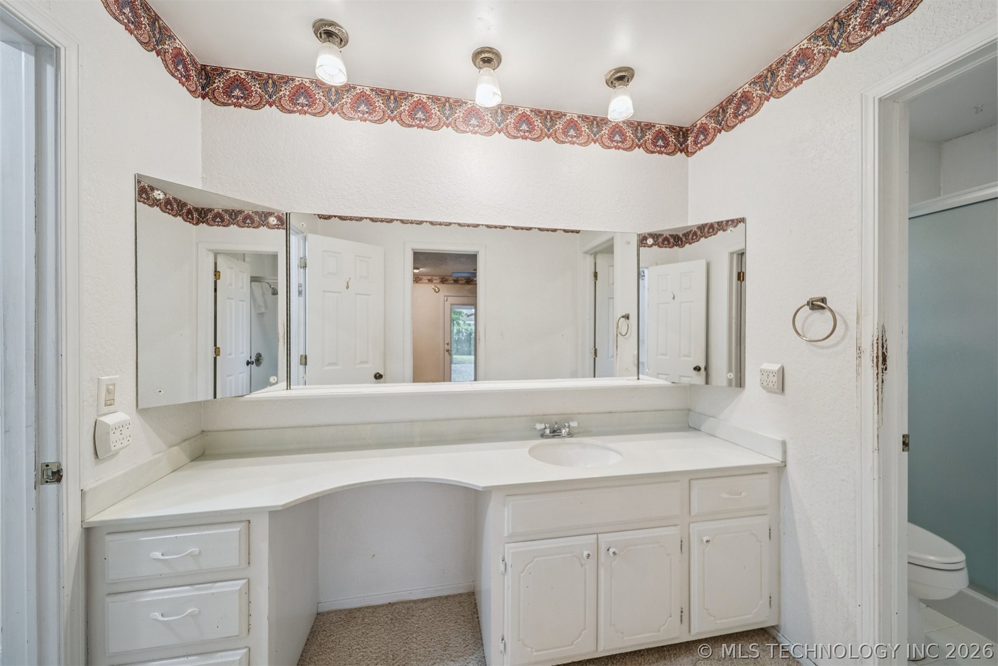 409 N Elder Avenue Property Photo 17