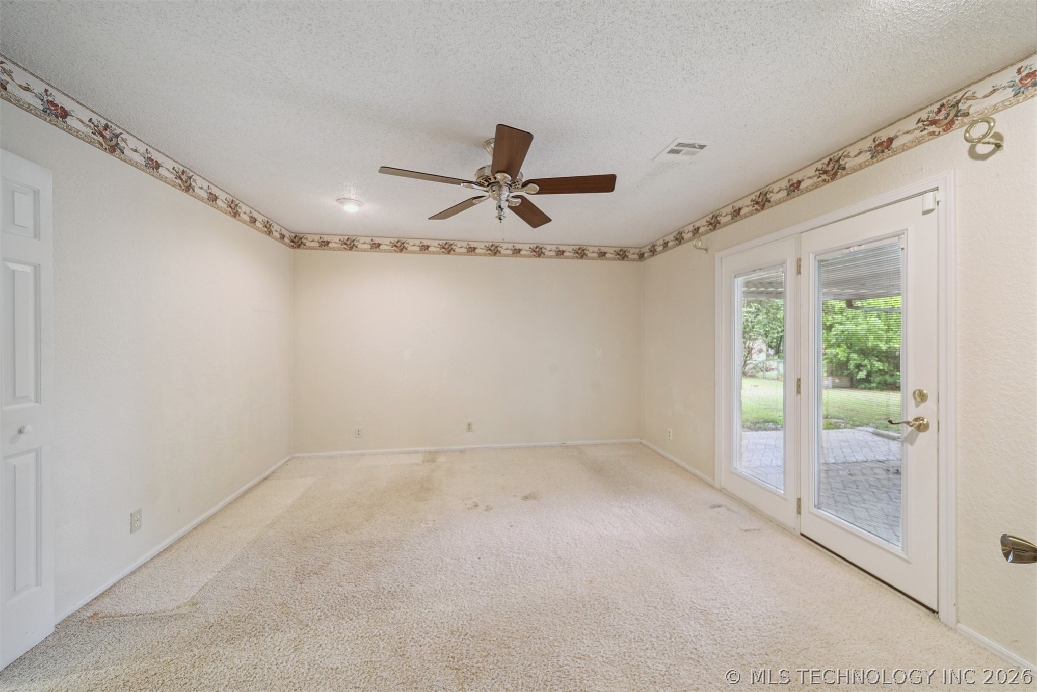 409 N Elder Avenue Property Photo 19
