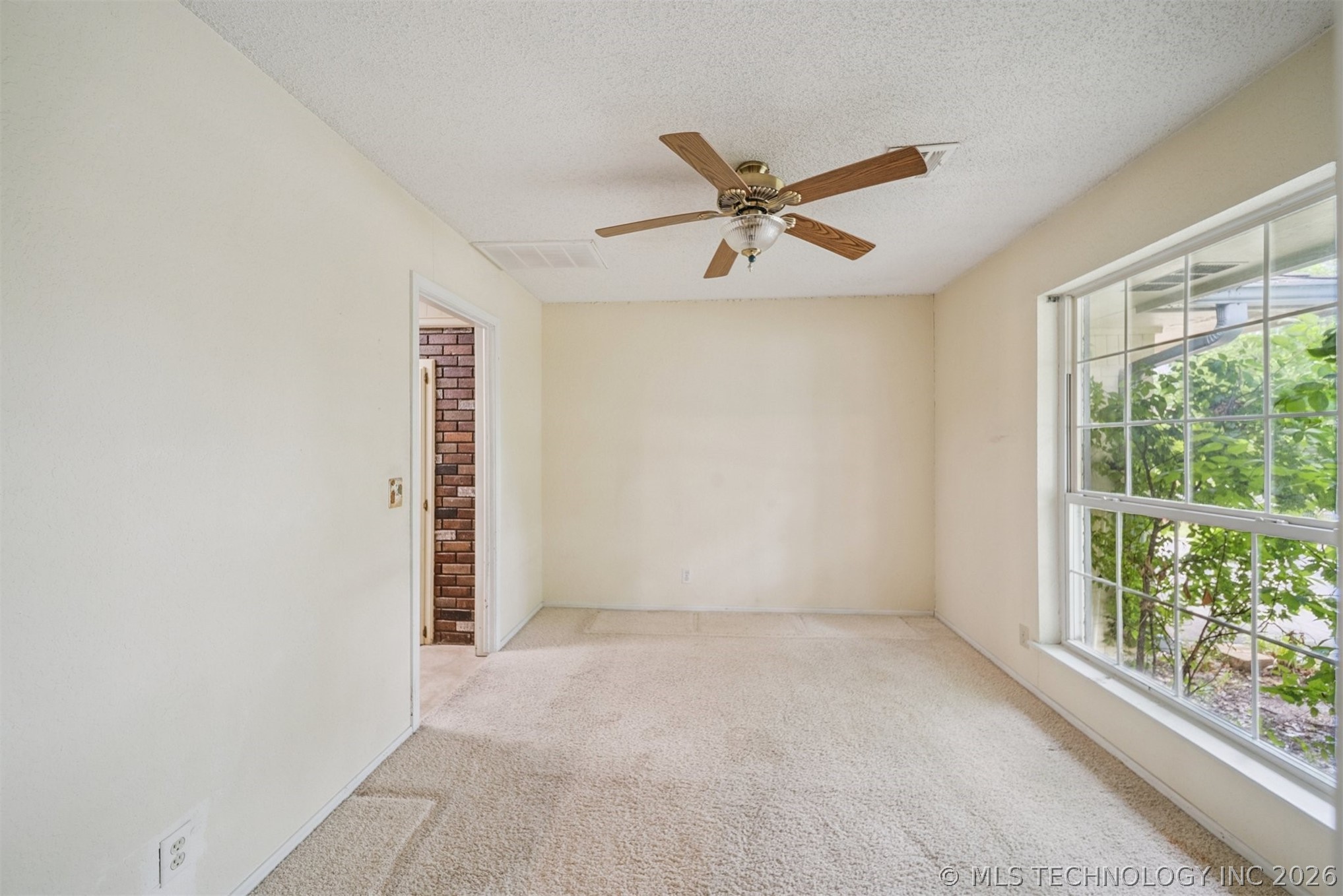 409 N Elder Avenue Property Photo 24
