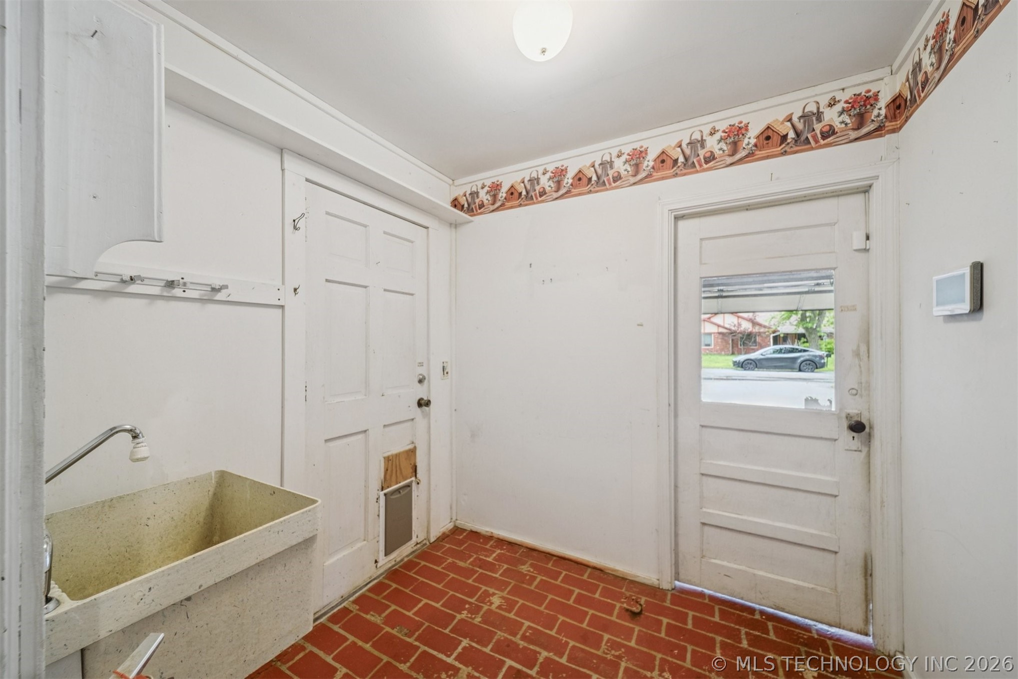409 N Elder Avenue Property Photo 32